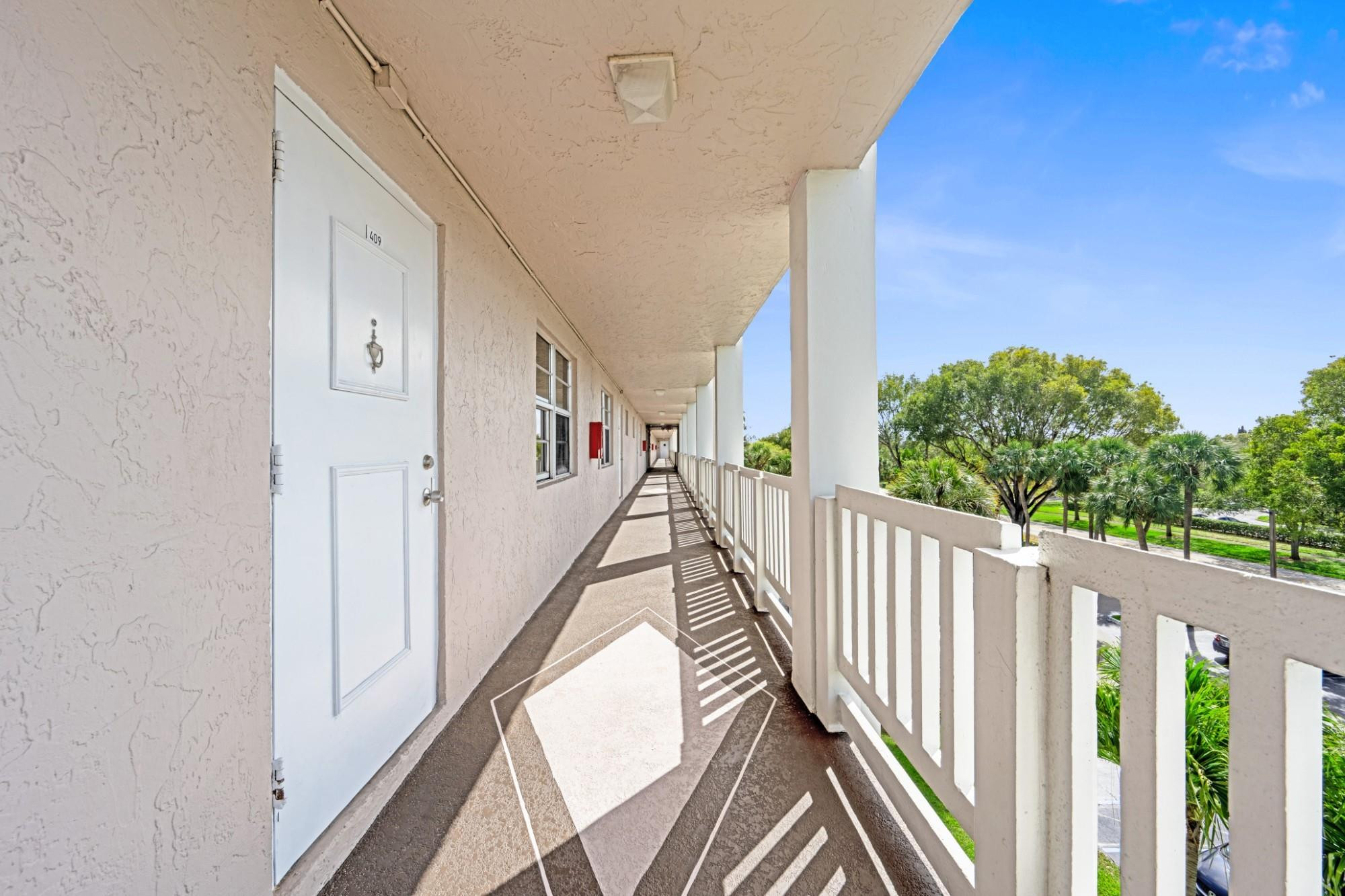 Sherwood Square - Residential