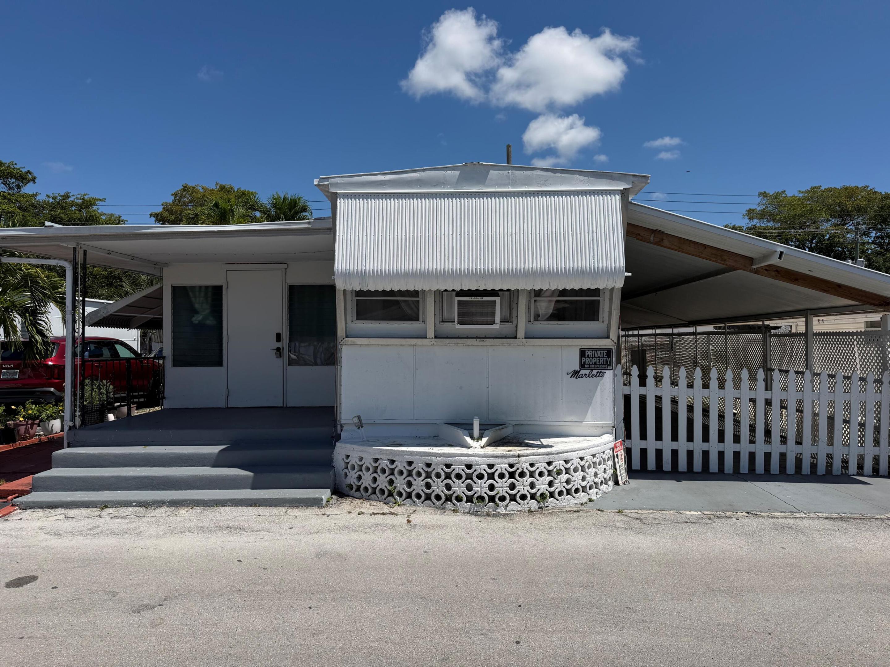 HALLANDALE TRAILER ESTATES INC - Residential Lease