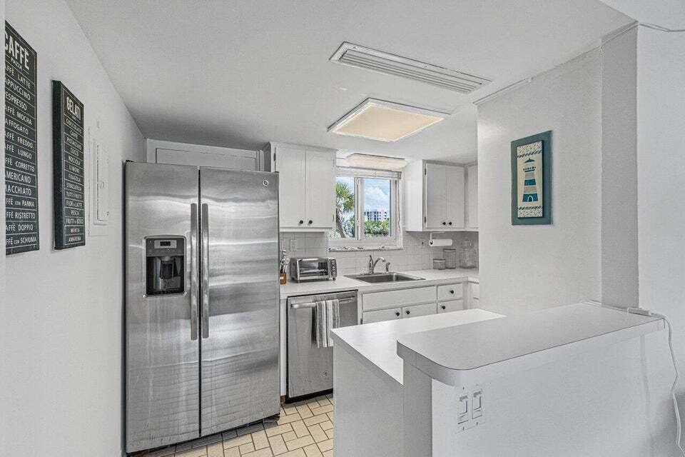 PRESIDENT OF PALM BEACH CONDO - Residential