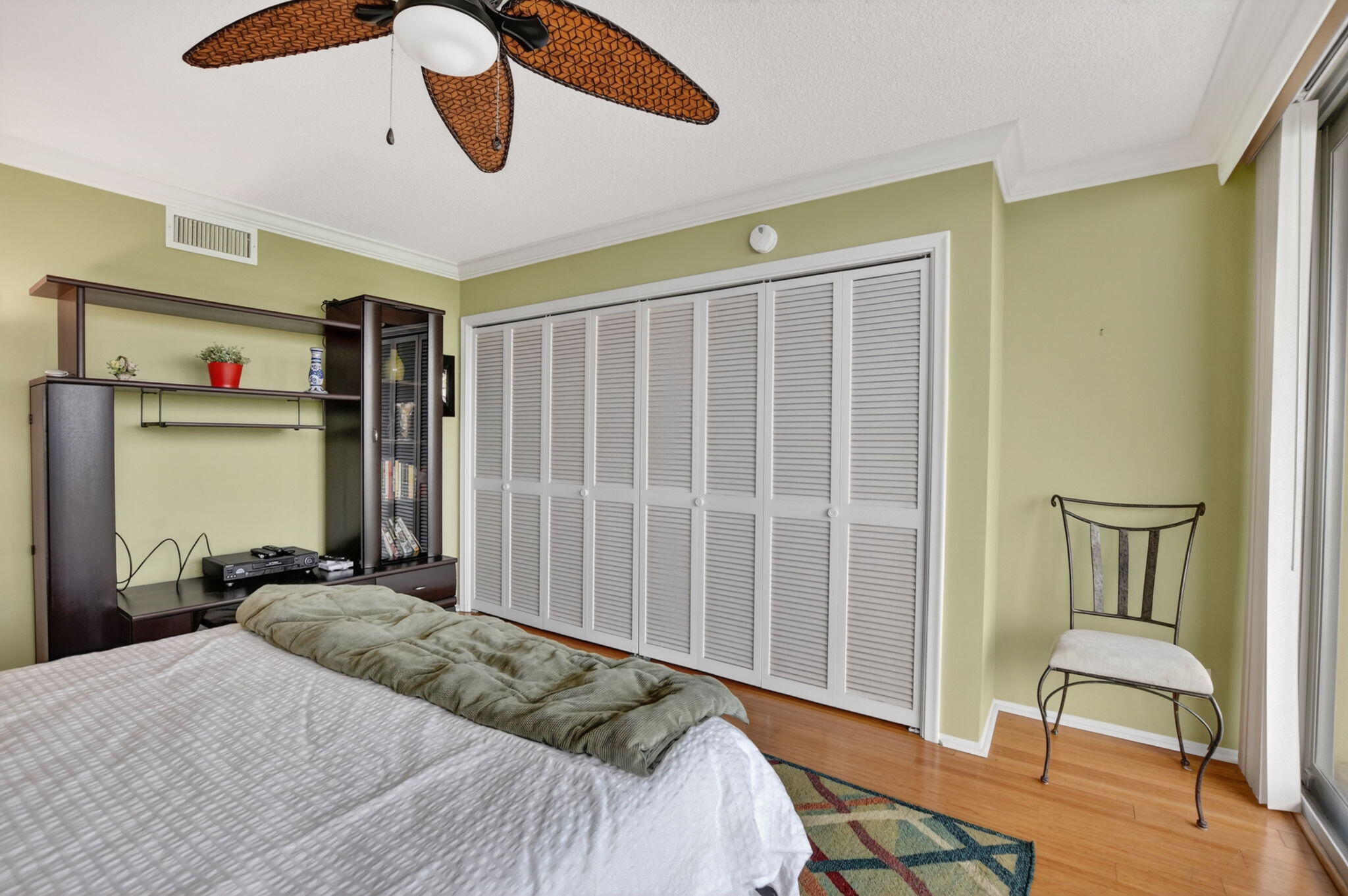 CLOISTER DEL MAR CONDO - Residential Lease