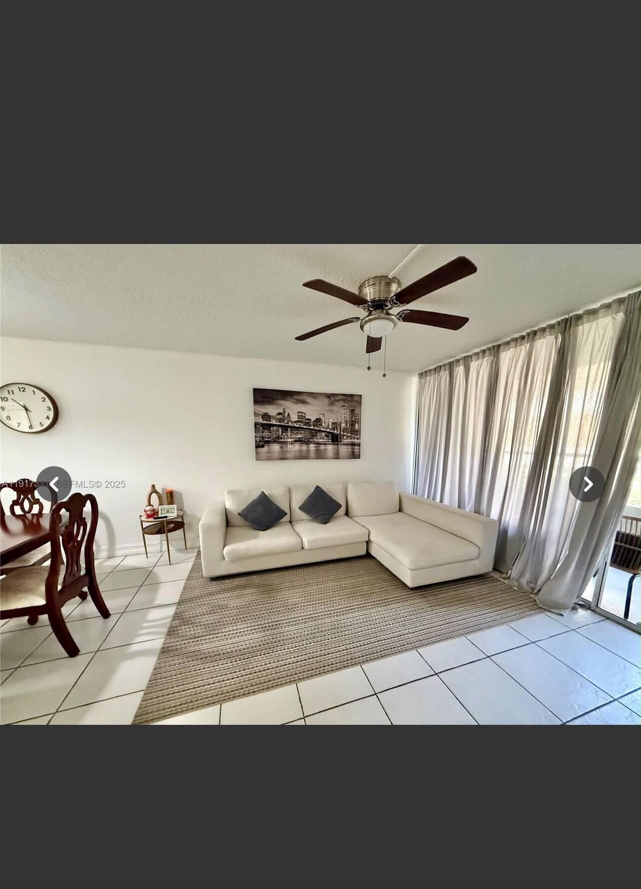 CORAL SPRINGS ESTATE TOWNHOMES - Residential Lease