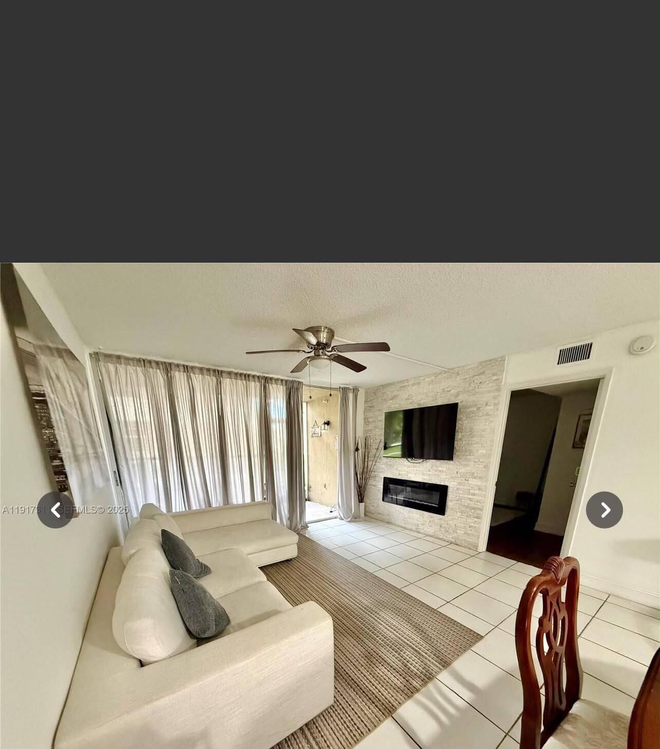 CORAL SPRINGS ESTATE TOWNHOMES - Residential Lease