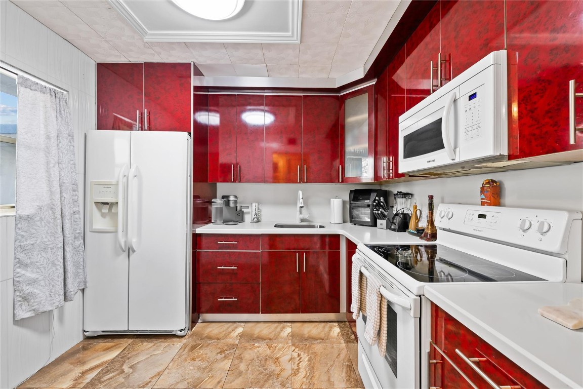 Holiday Springs - Residential