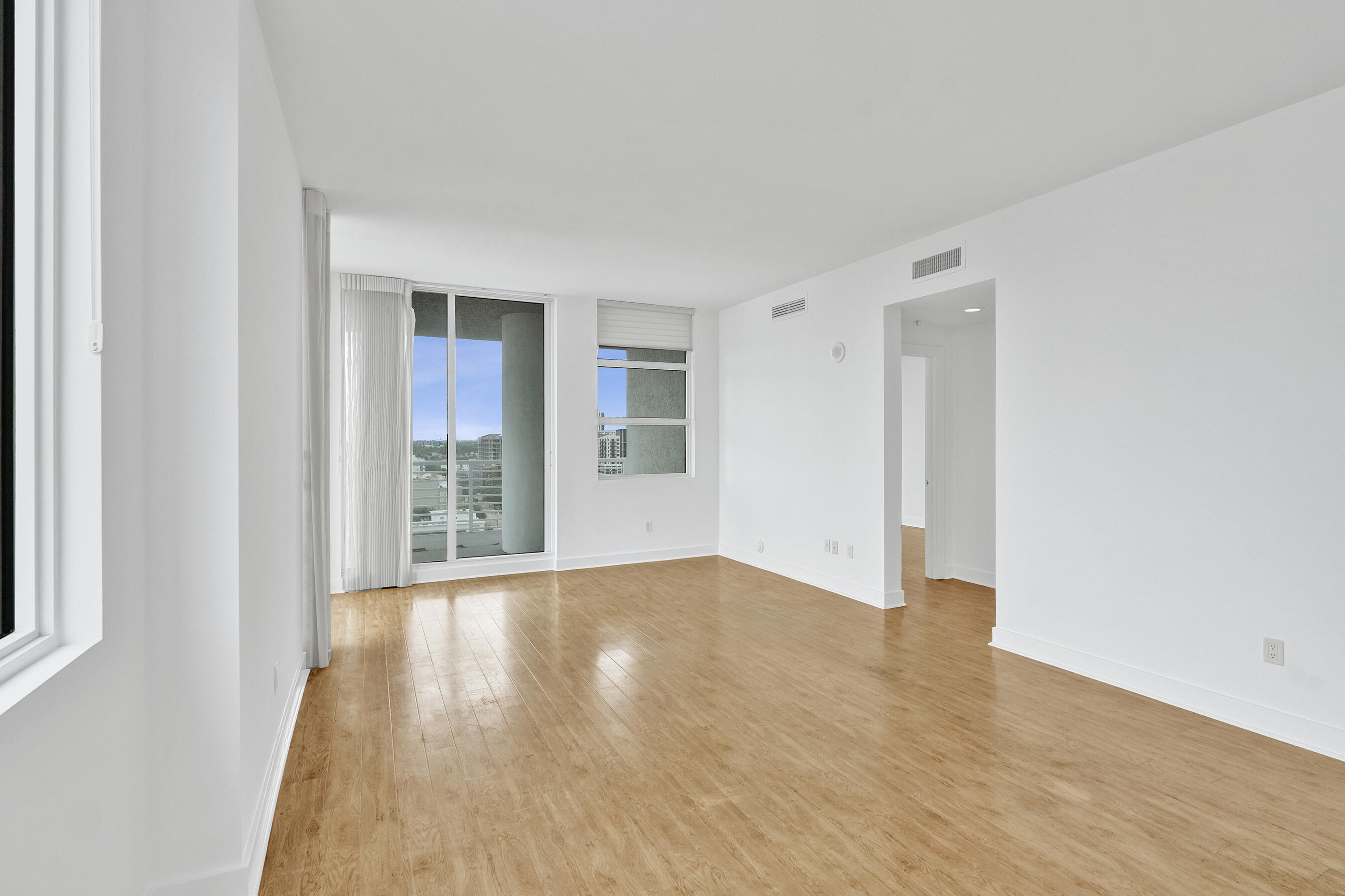 STRADA 315 CONDO - Residential