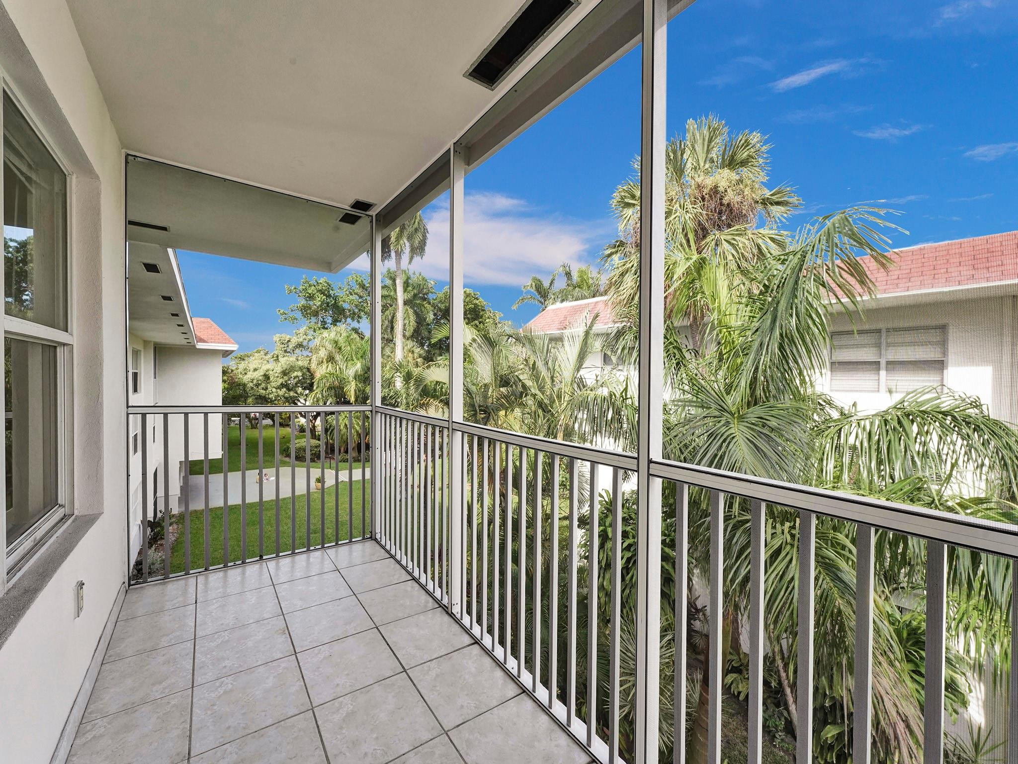 Kings Park Garden Apts Co - Residential Lease