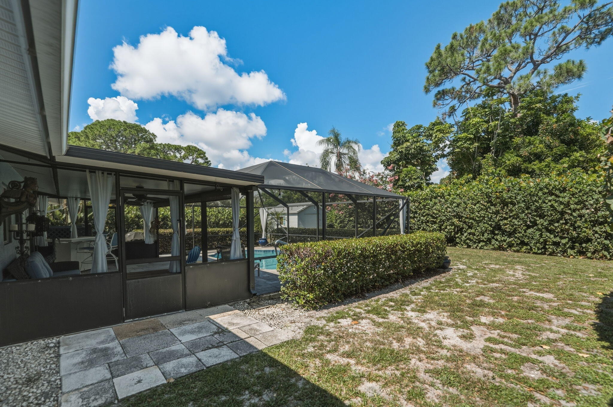 SARITA ADDITION TO BROADWAY SECTION - Residential