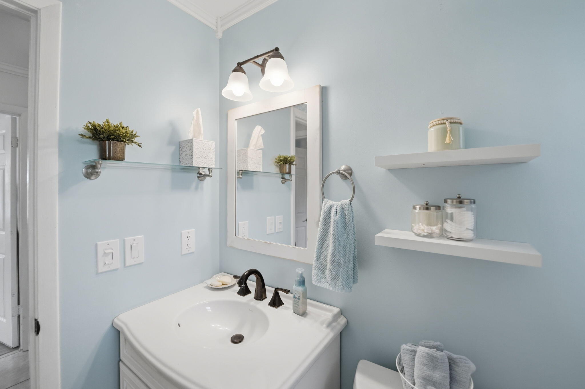 SARITA ADDITION TO BROADWAY SECTION - Residential