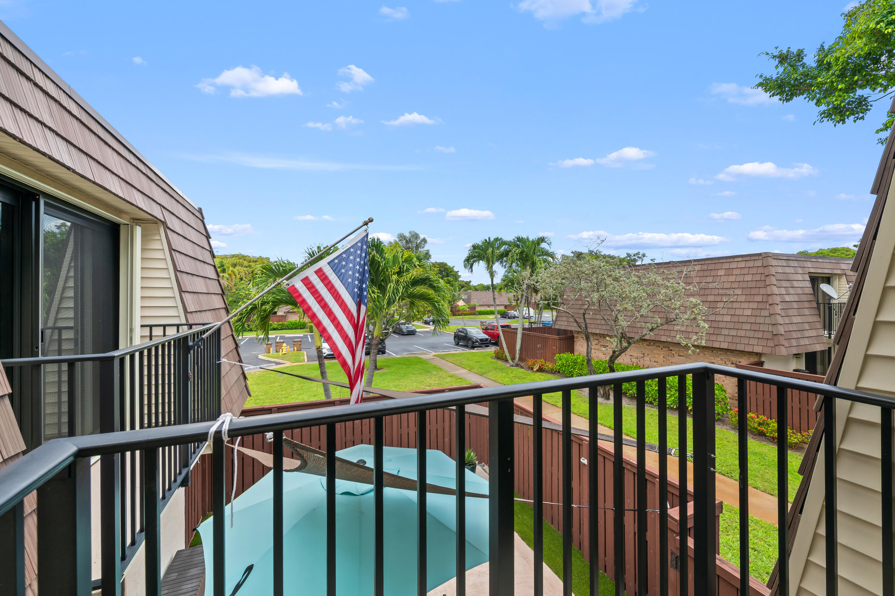 COURTYARDS OF WATERFORD - Residential