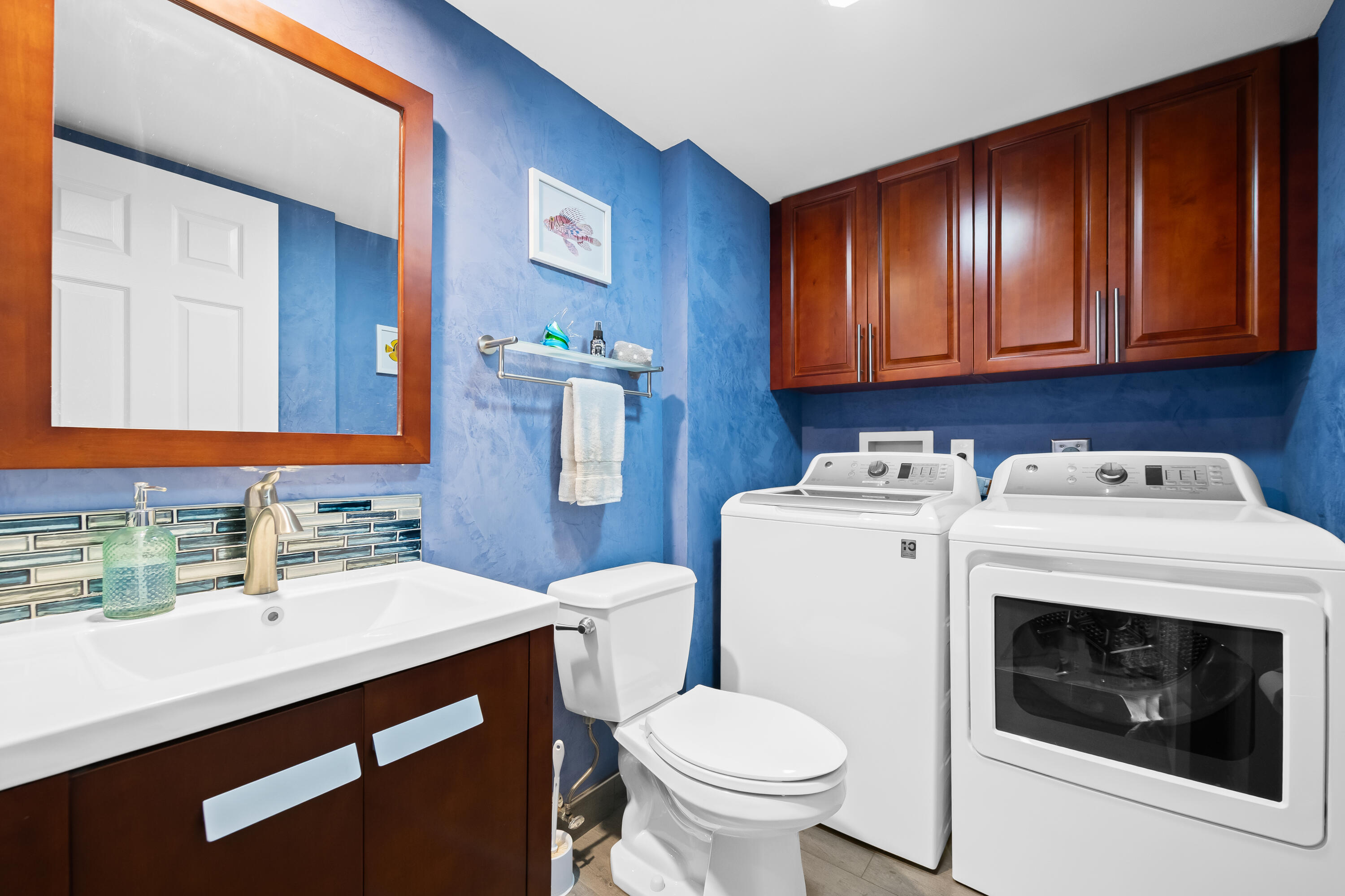 COURTYARDS OF WATERFORD - Residential