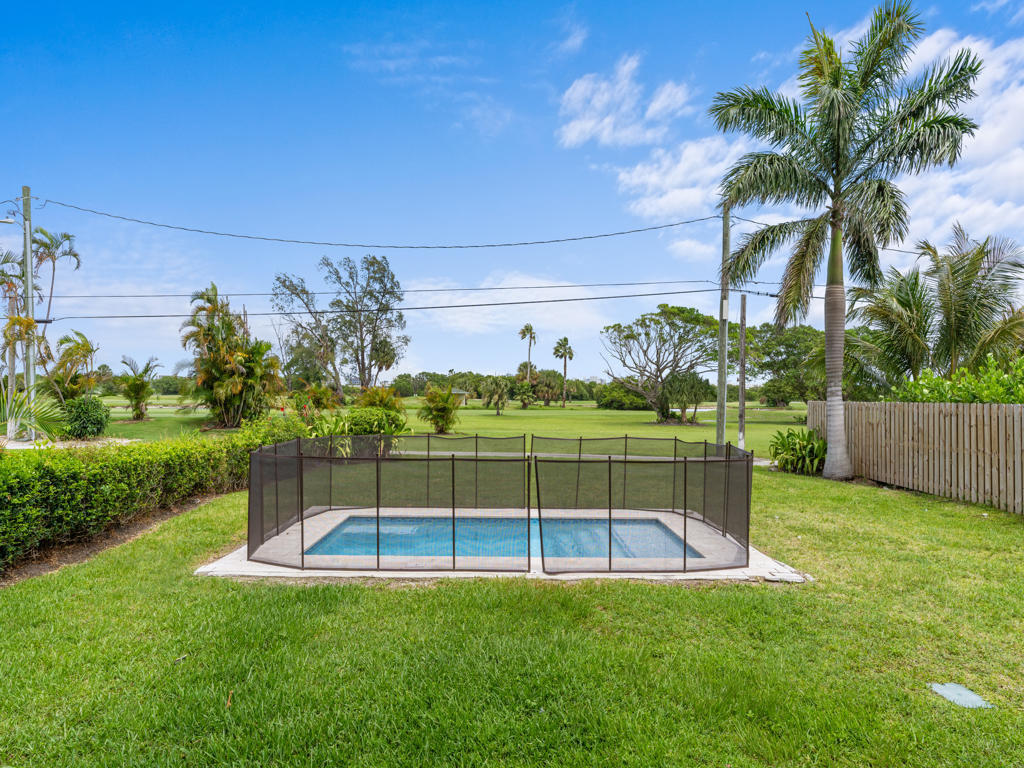 LAKE WORTH TOWN OF - Residential