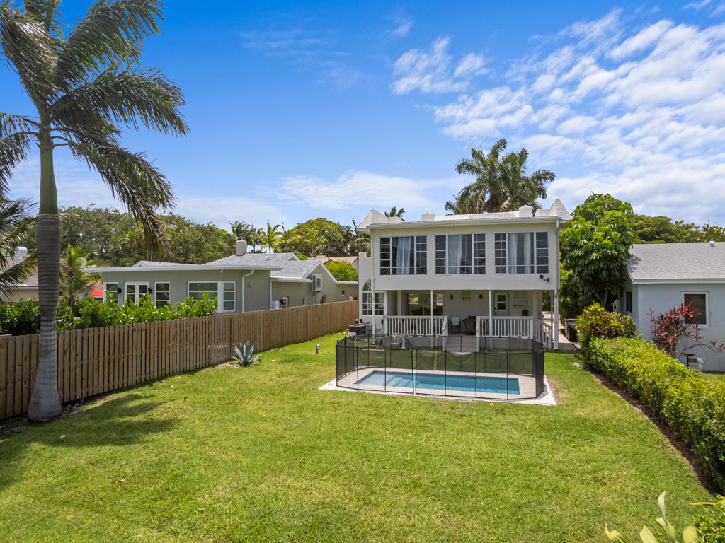 LAKE WORTH TOWN OF - Residential