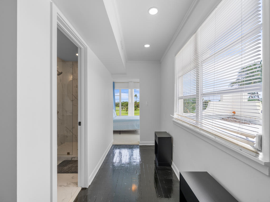 LAKE WORTH TOWN OF - Residential