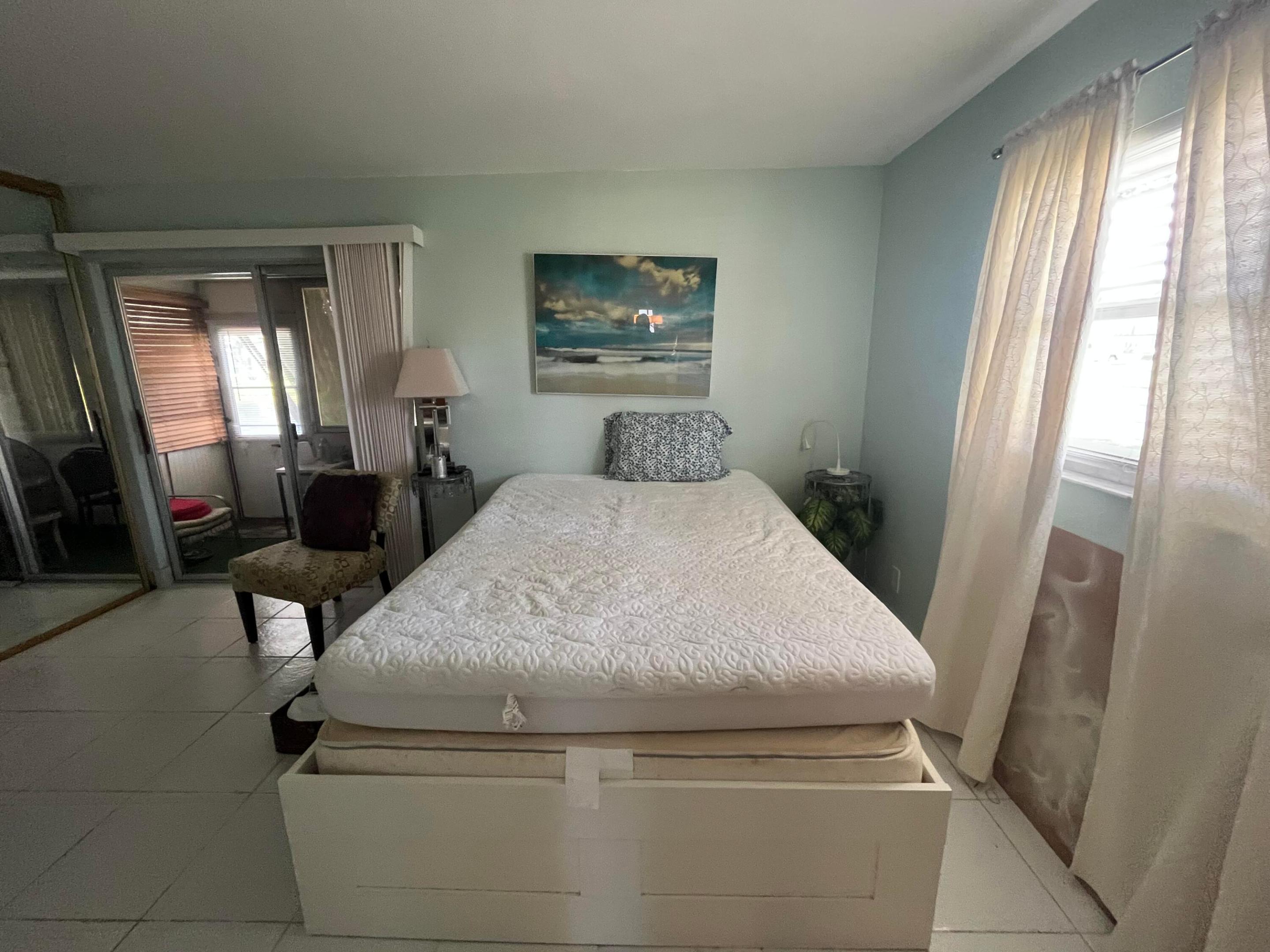 KINGS POINT - Residential