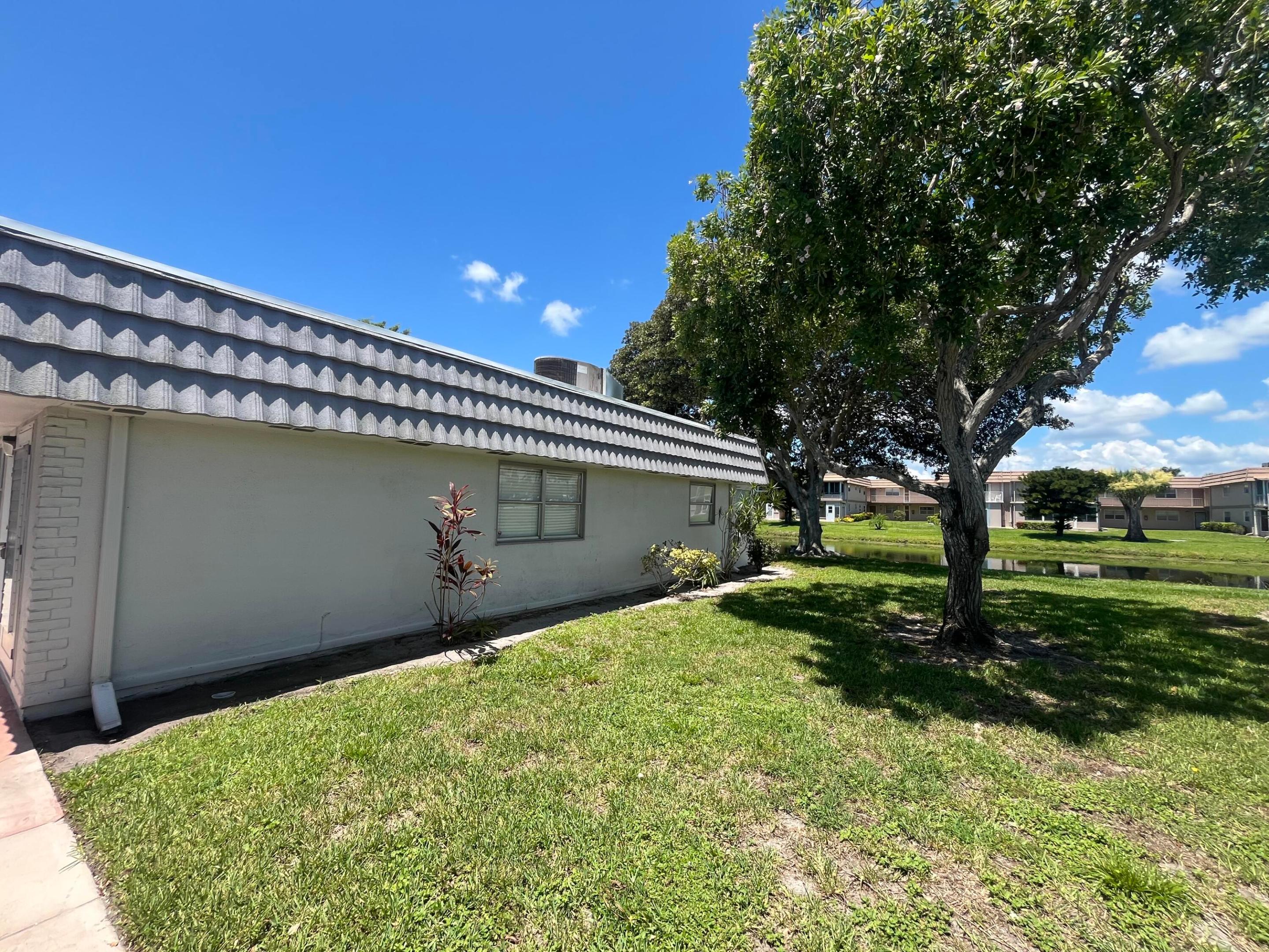 KINGS POINT - Residential