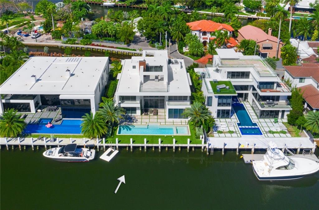 Las Olas - Residential