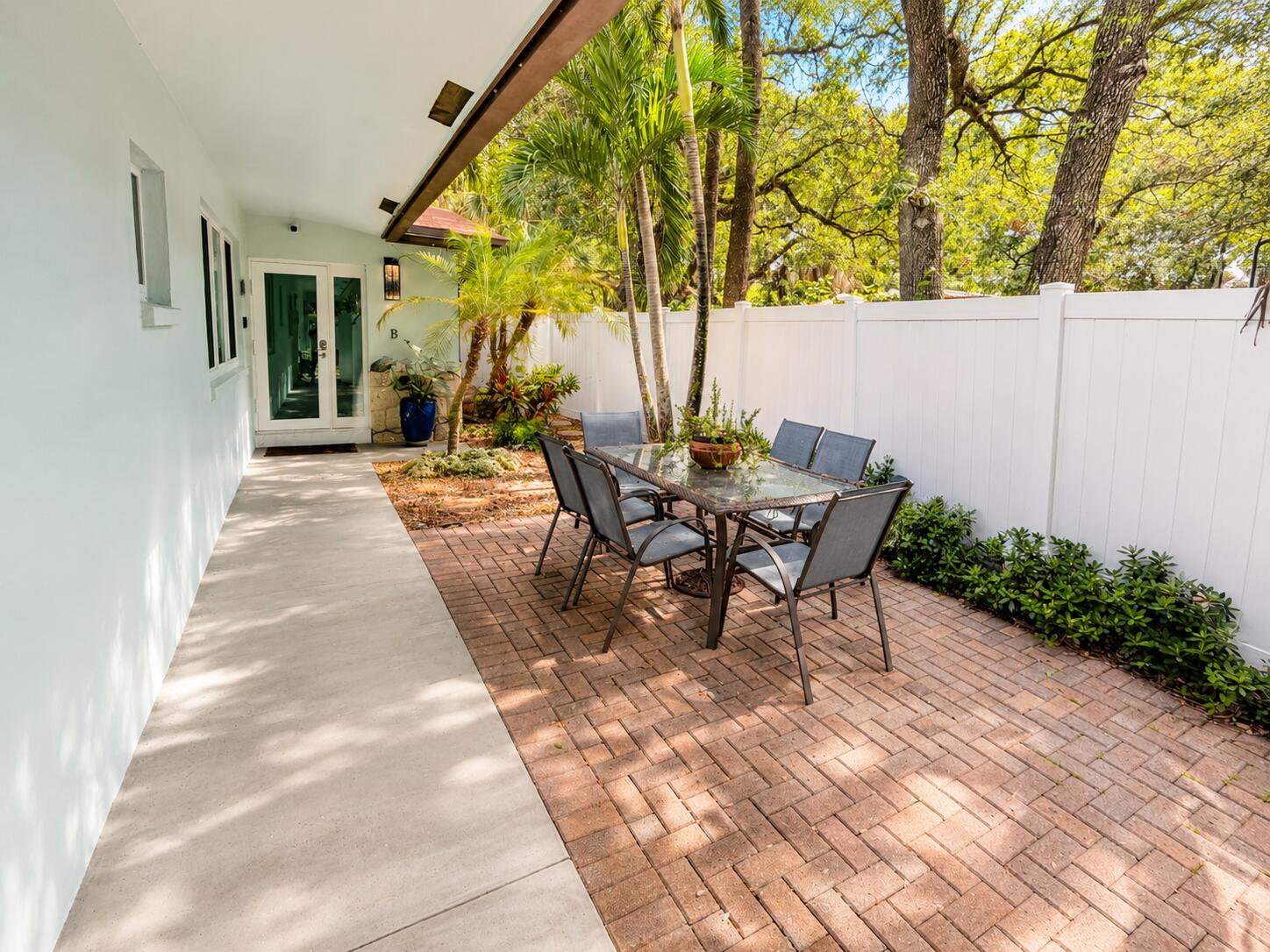 WOEHLKE SUB - Residential Lease