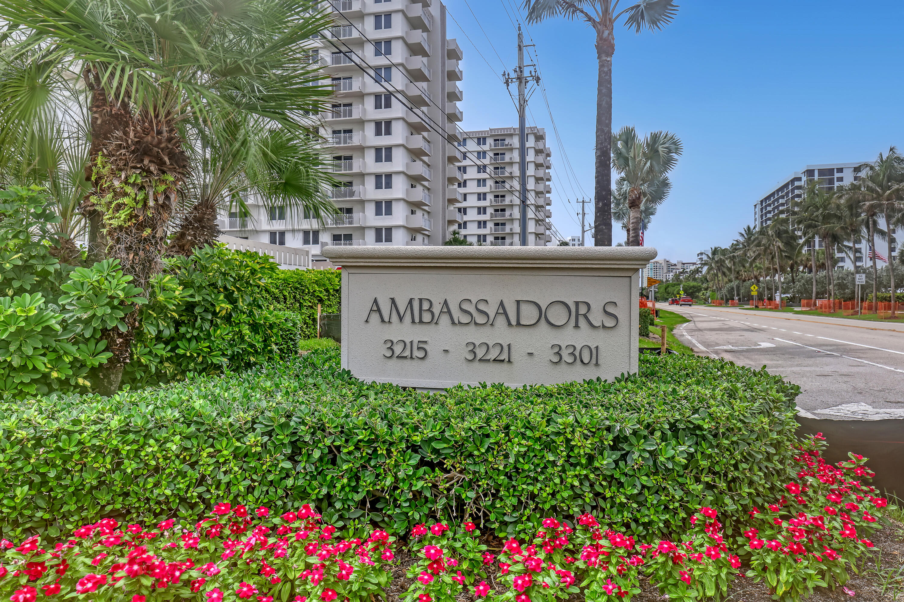 AMBASSADORS EAST - Residential Lease