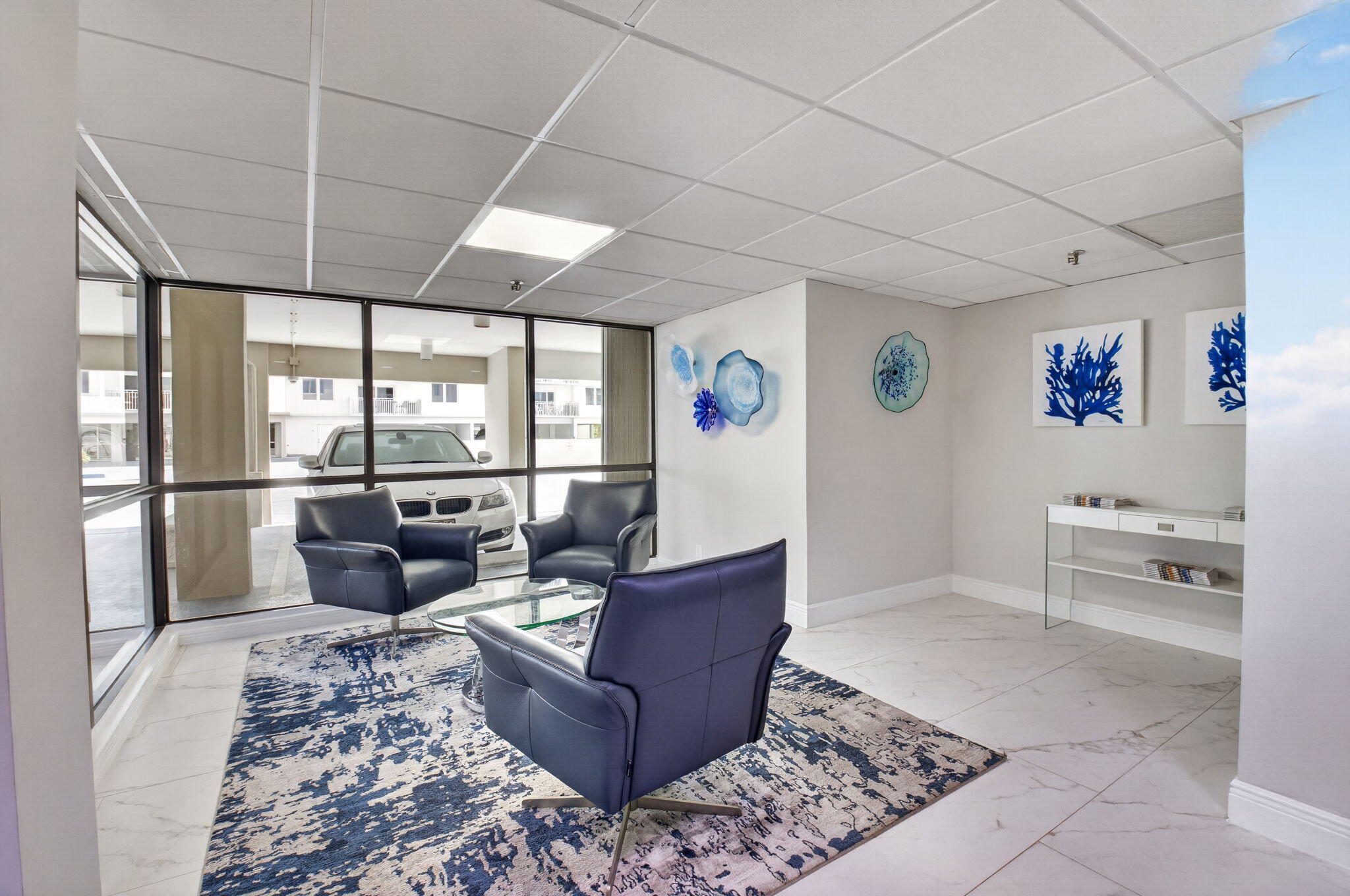 AMBASSADORS EAST - Residential Lease