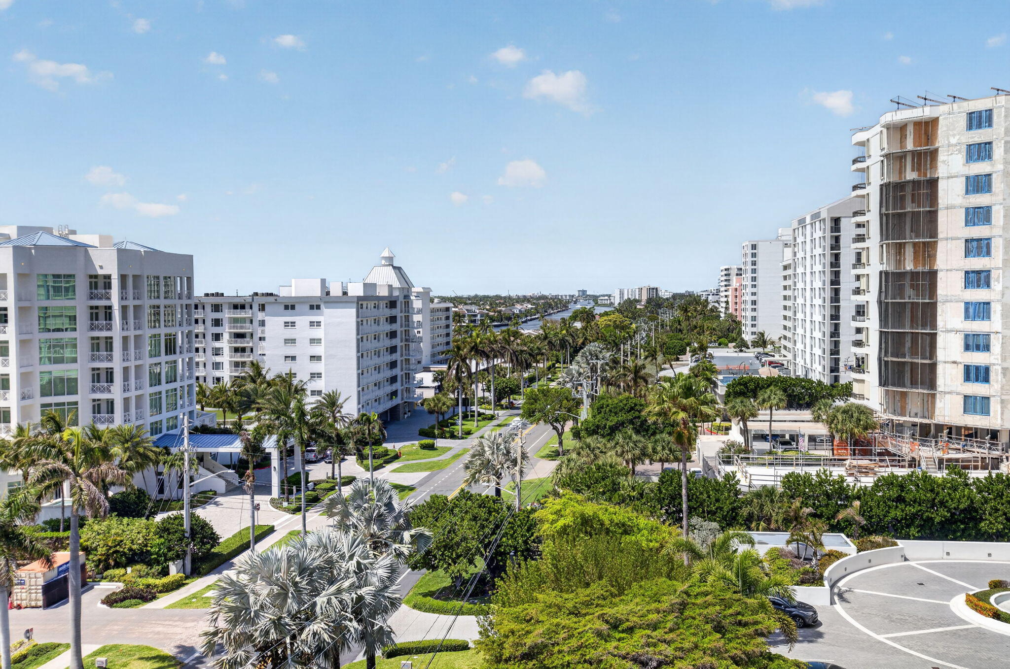 AMBASSADORS EAST - Residential Lease