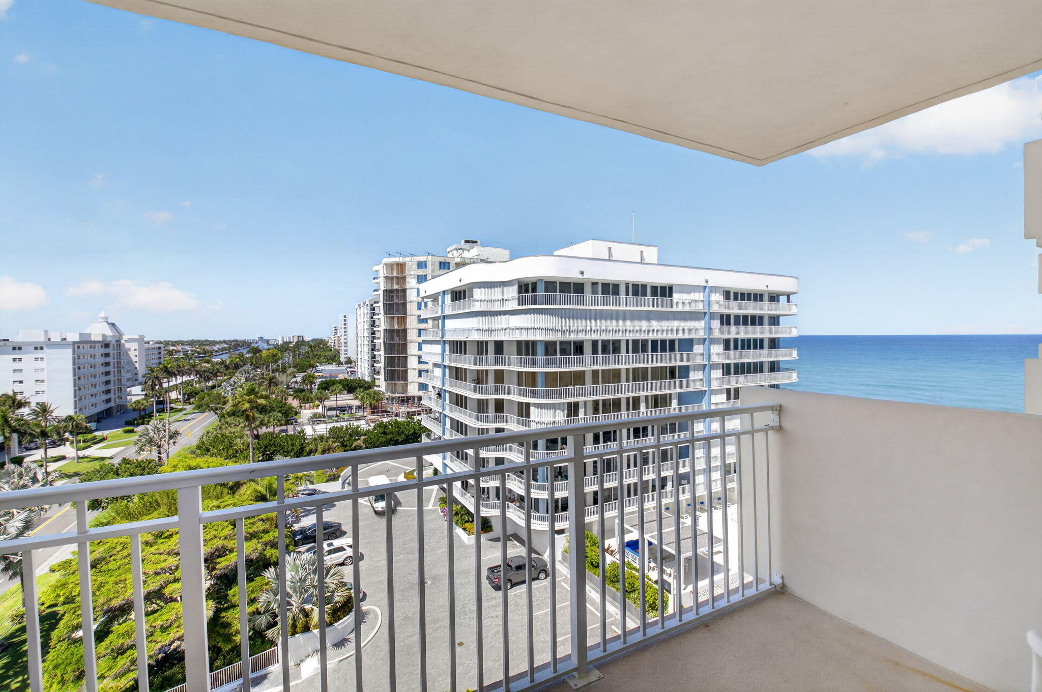 AMBASSADORS EAST - Residential Lease