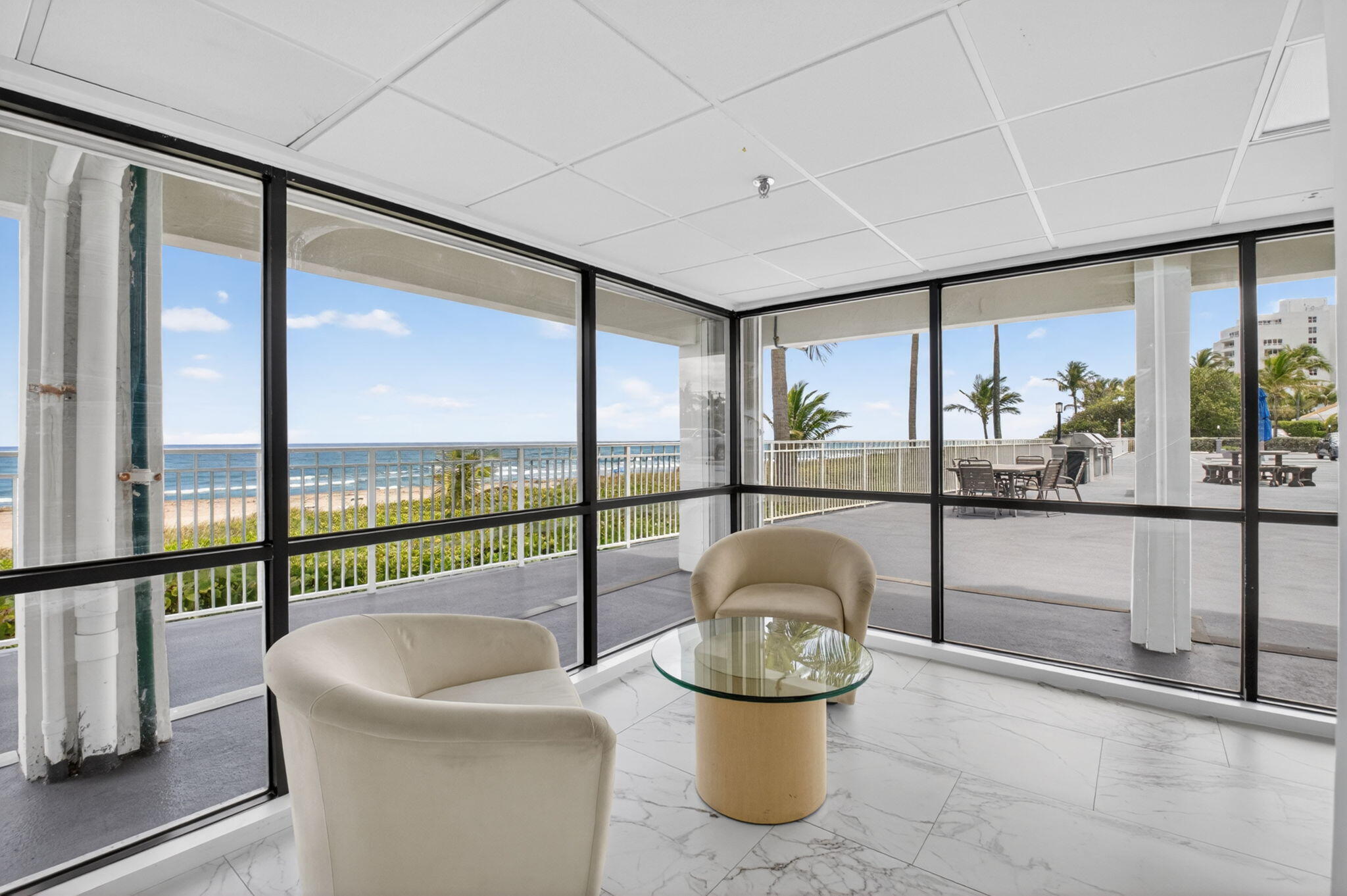 AMBASSADORS EAST - Residential Lease