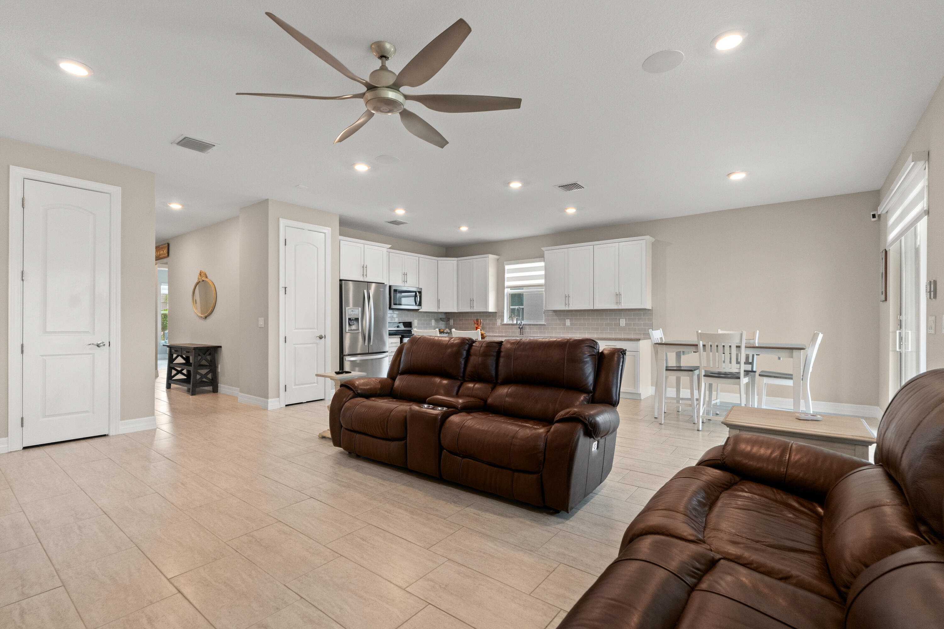 PULTE AT TRADITION PHASE 1 - Residential