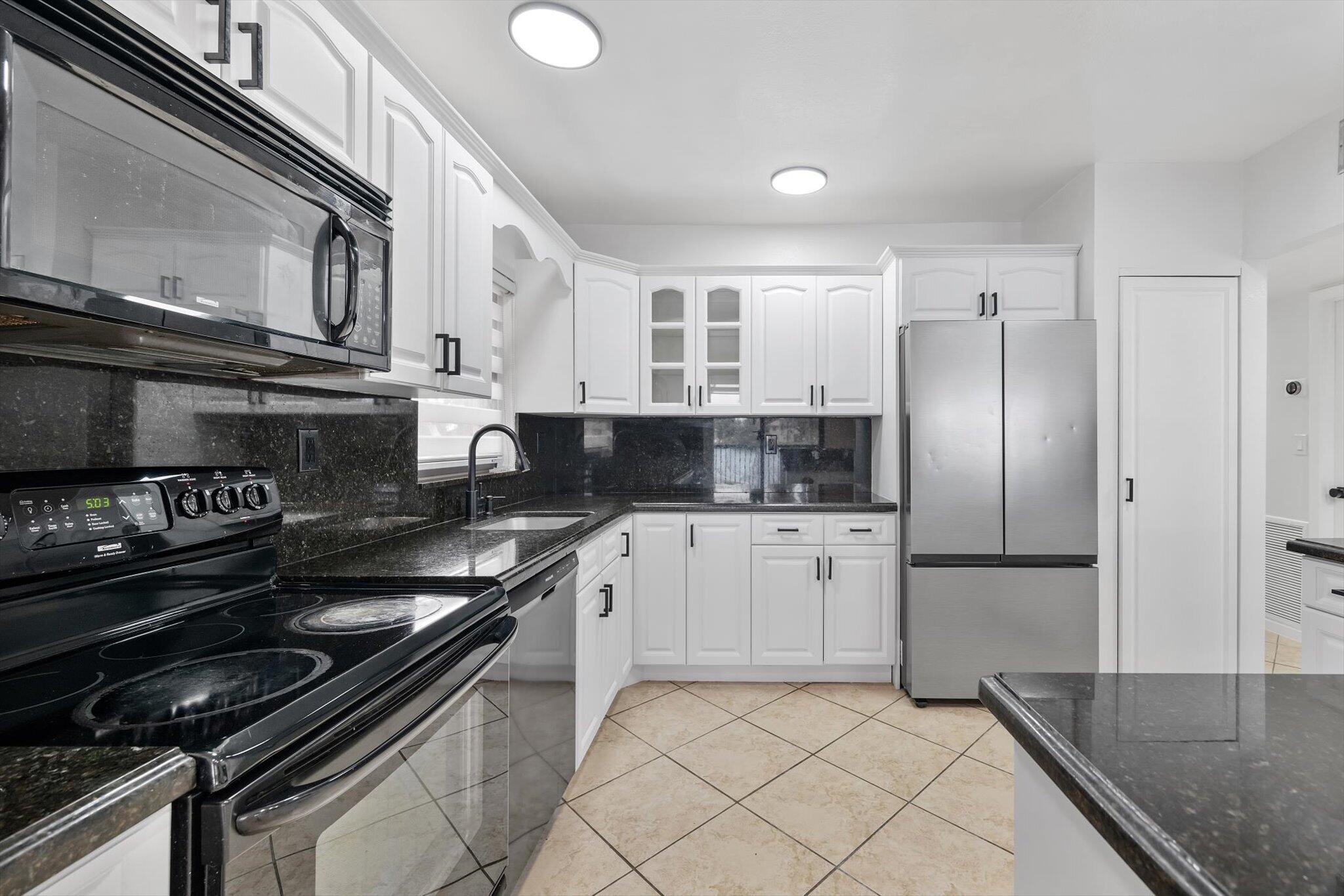 NORTHLAKE VILLAGE AT CALIFORNIA CLUB - Residential