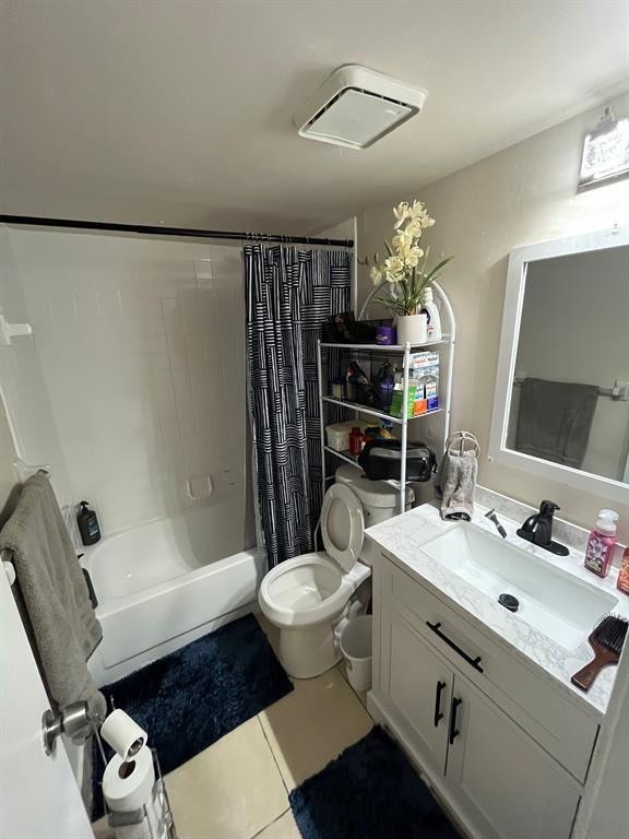 GRENADIER EAST CONDO - Residential