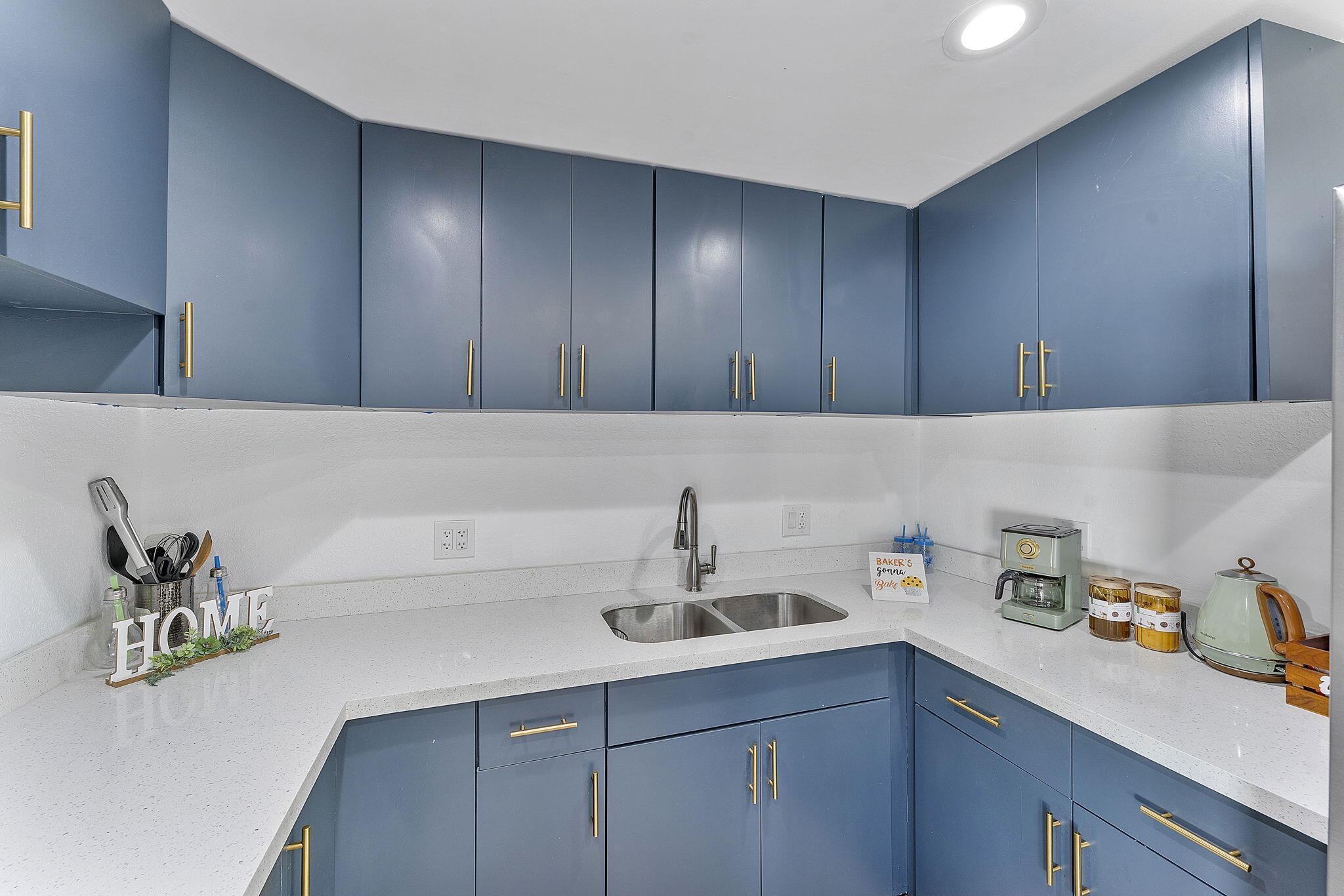 LAST CHANCE VILLAGE - Residential Lease