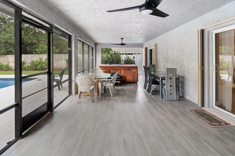 YACHTMANS COVE - Residential Lease
