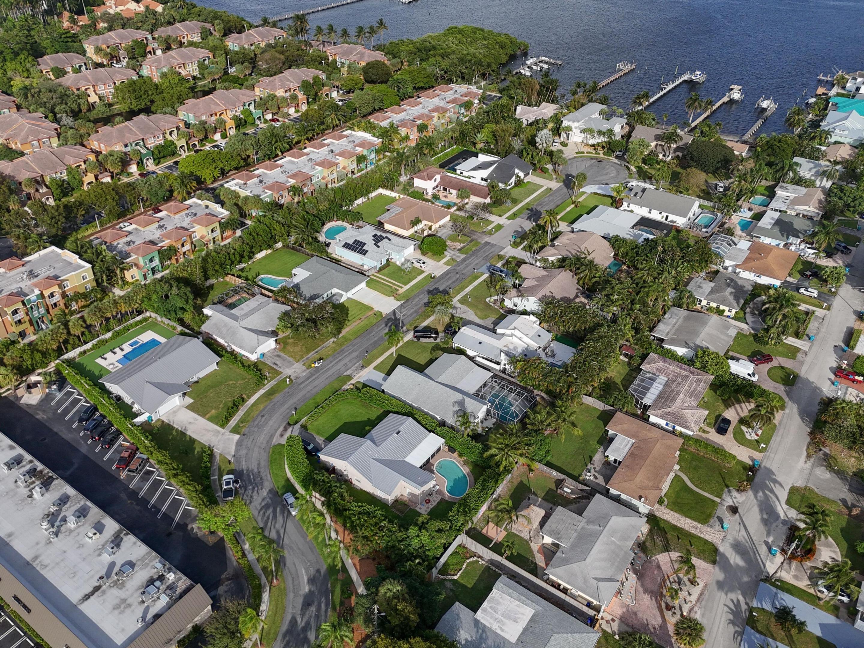 YACHTMANS COVE - Residential Lease