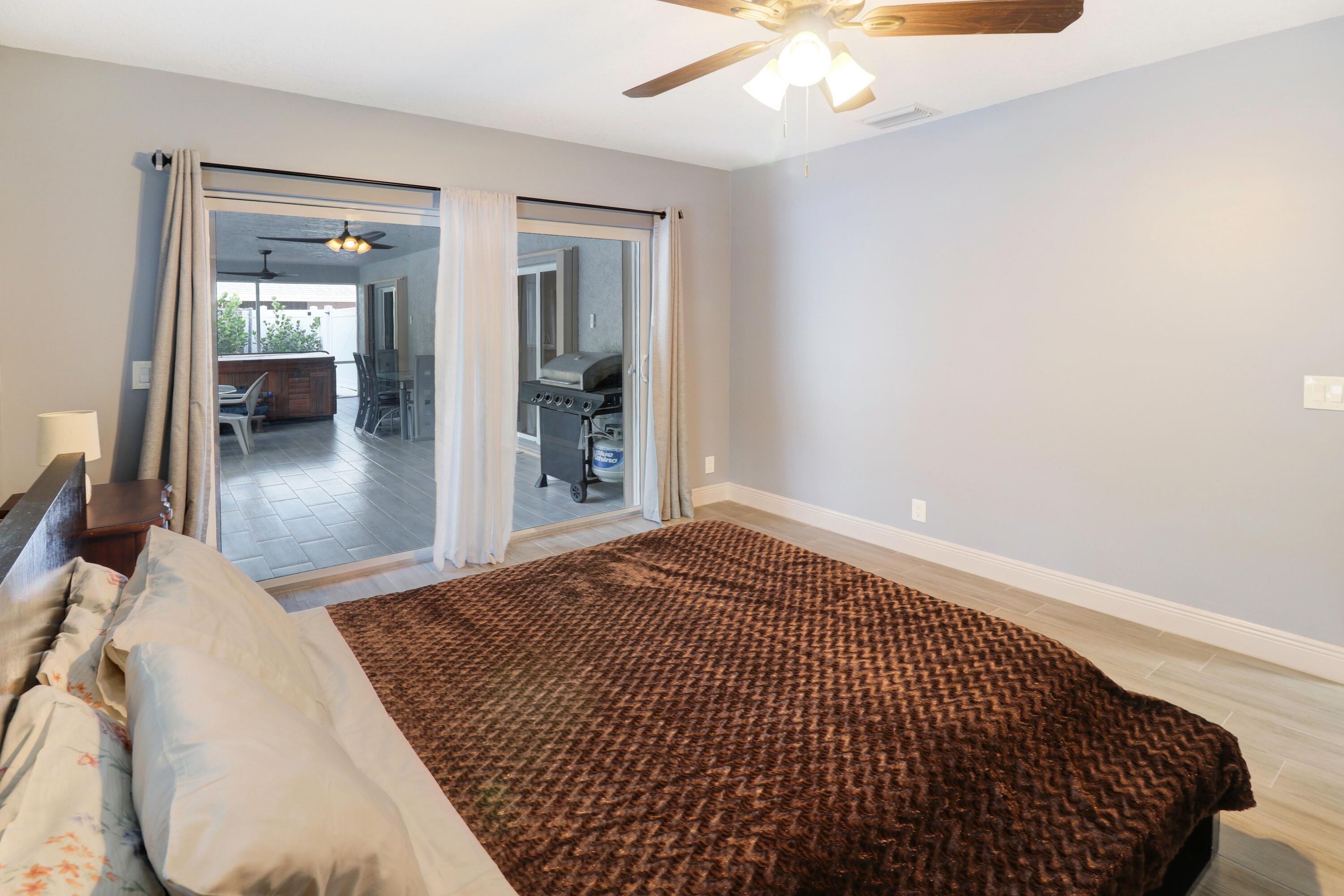 YACHTMANS COVE - Residential Lease
