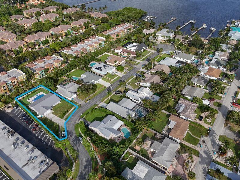 YACHTMANS COVE - Residential Lease