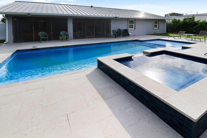 YACHTMANS COVE - Residential Lease