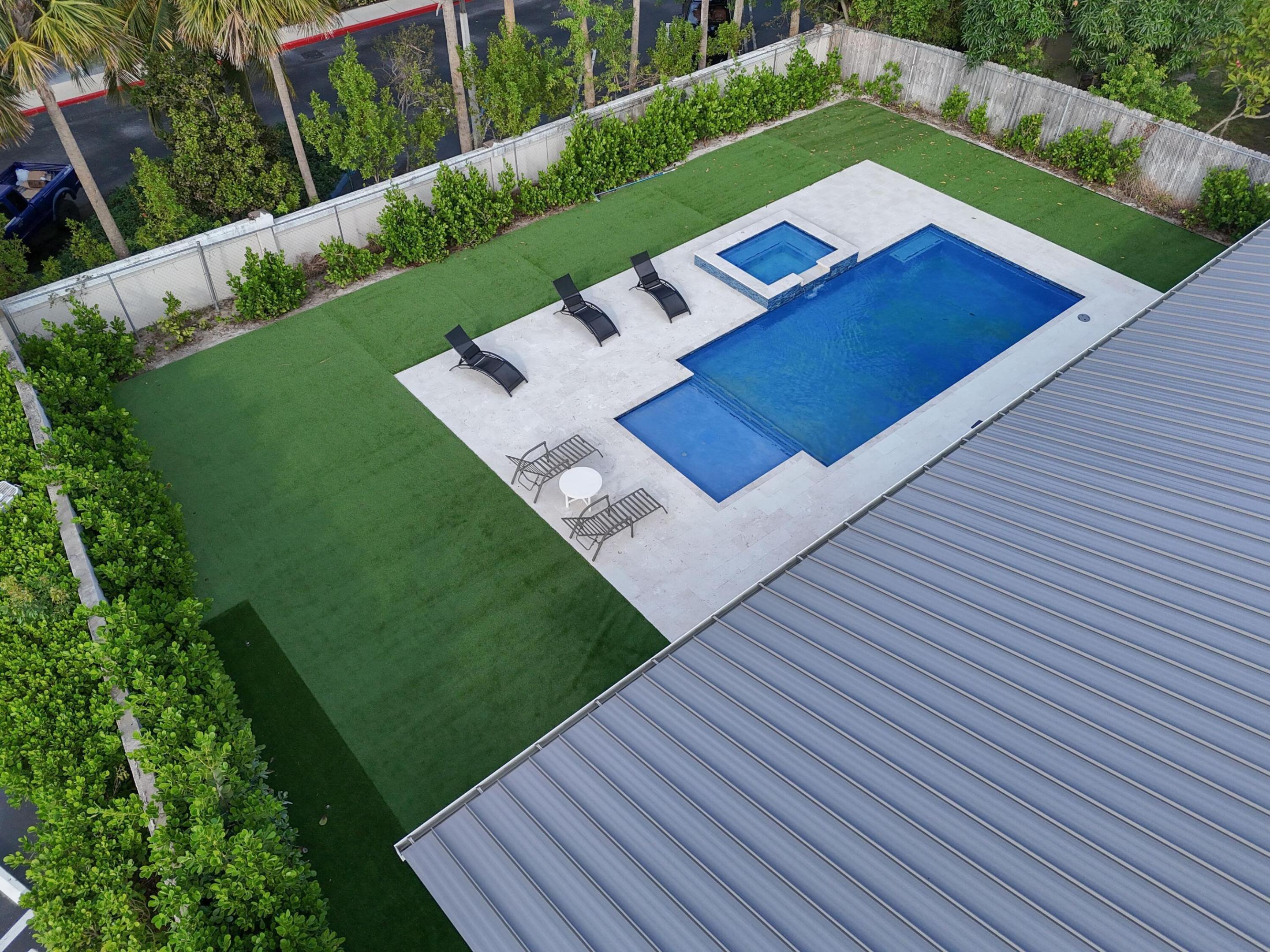 YACHTMANS COVE - Residential Lease