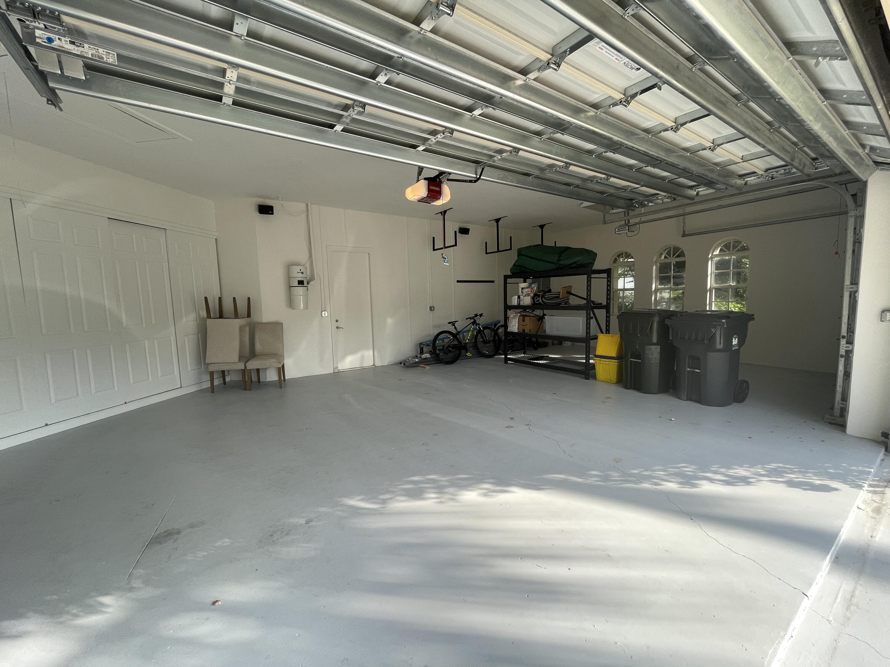 EQUESTRIAN CLUB ESTATES 1 - Residential