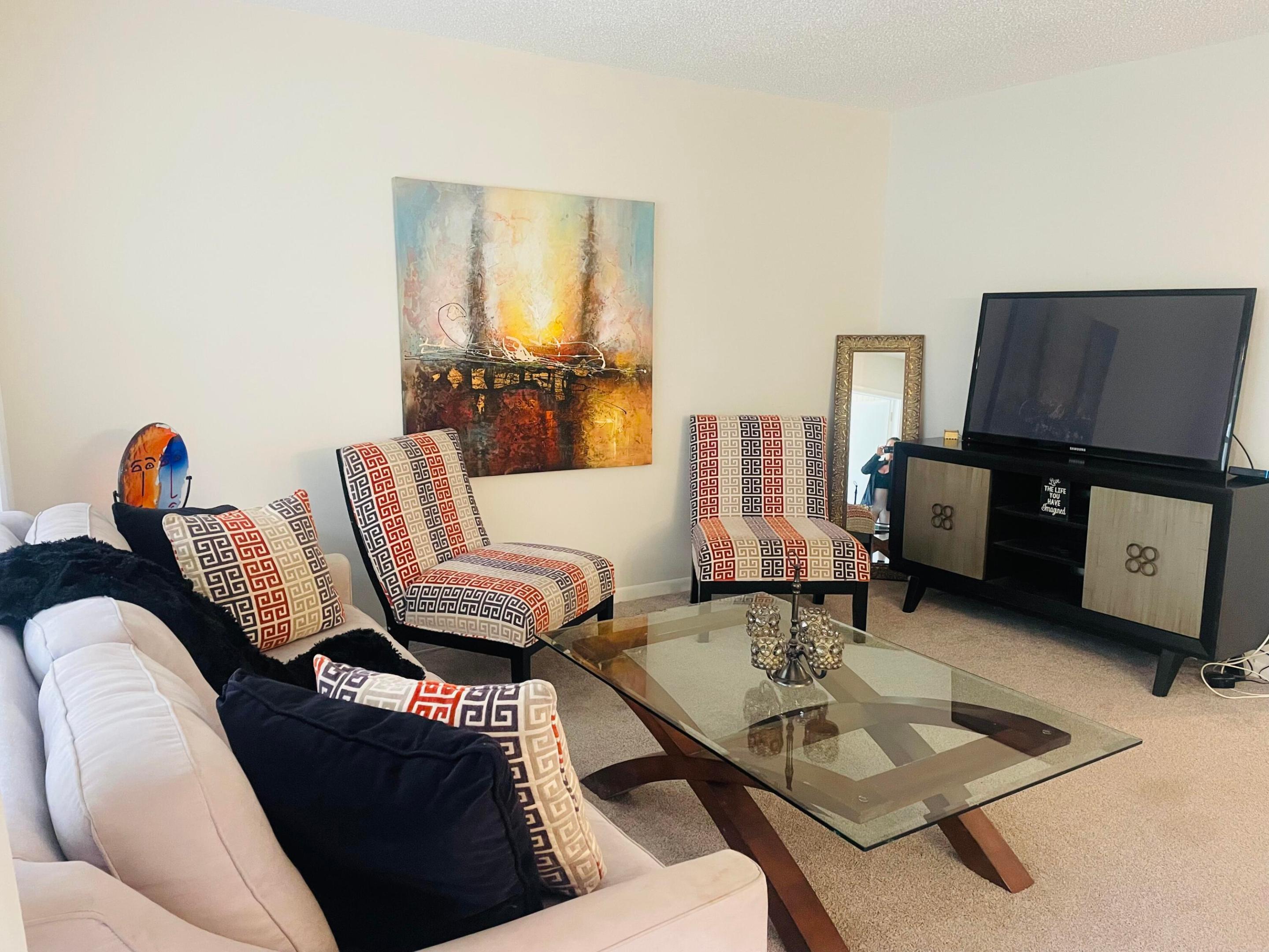 SNUG HARBOR GARDENS CONDO - Residential
