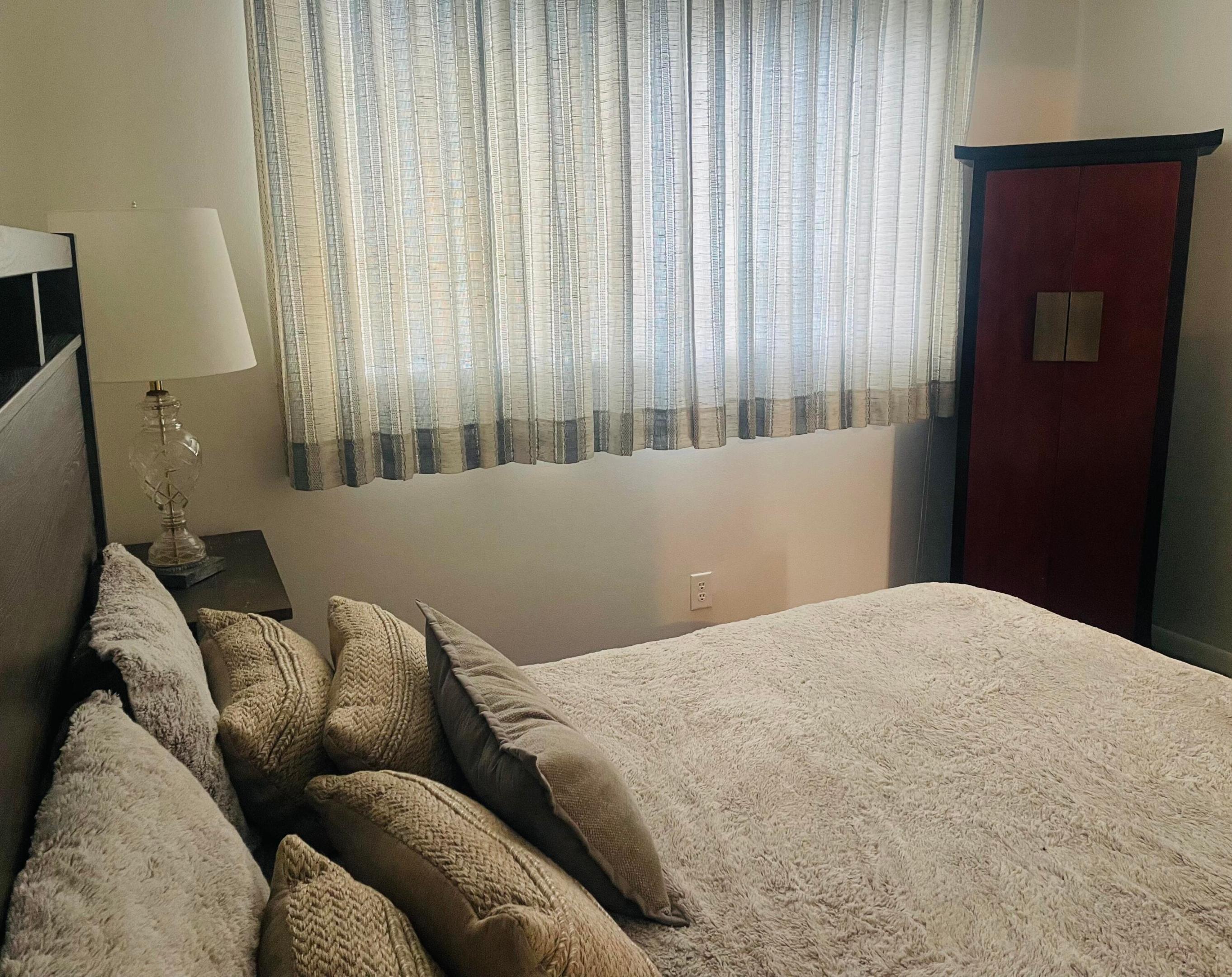 SNUG HARBOR GARDENS CONDO - Residential