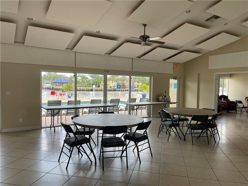SNUG HARBOR GARDENS CONDO - Residential
