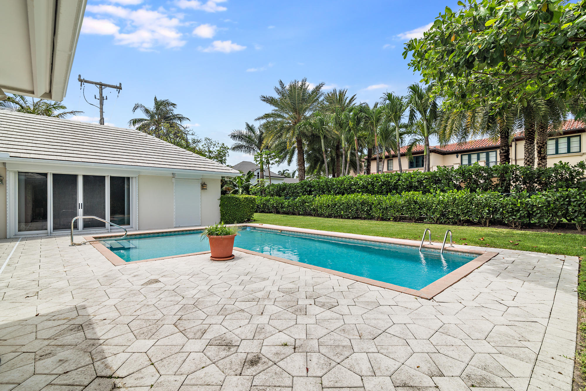 ADAMS - Residential