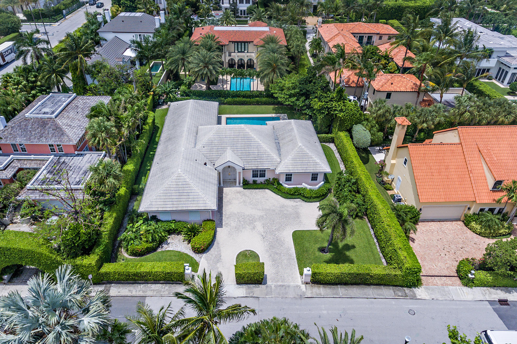 ADAMS - Residential