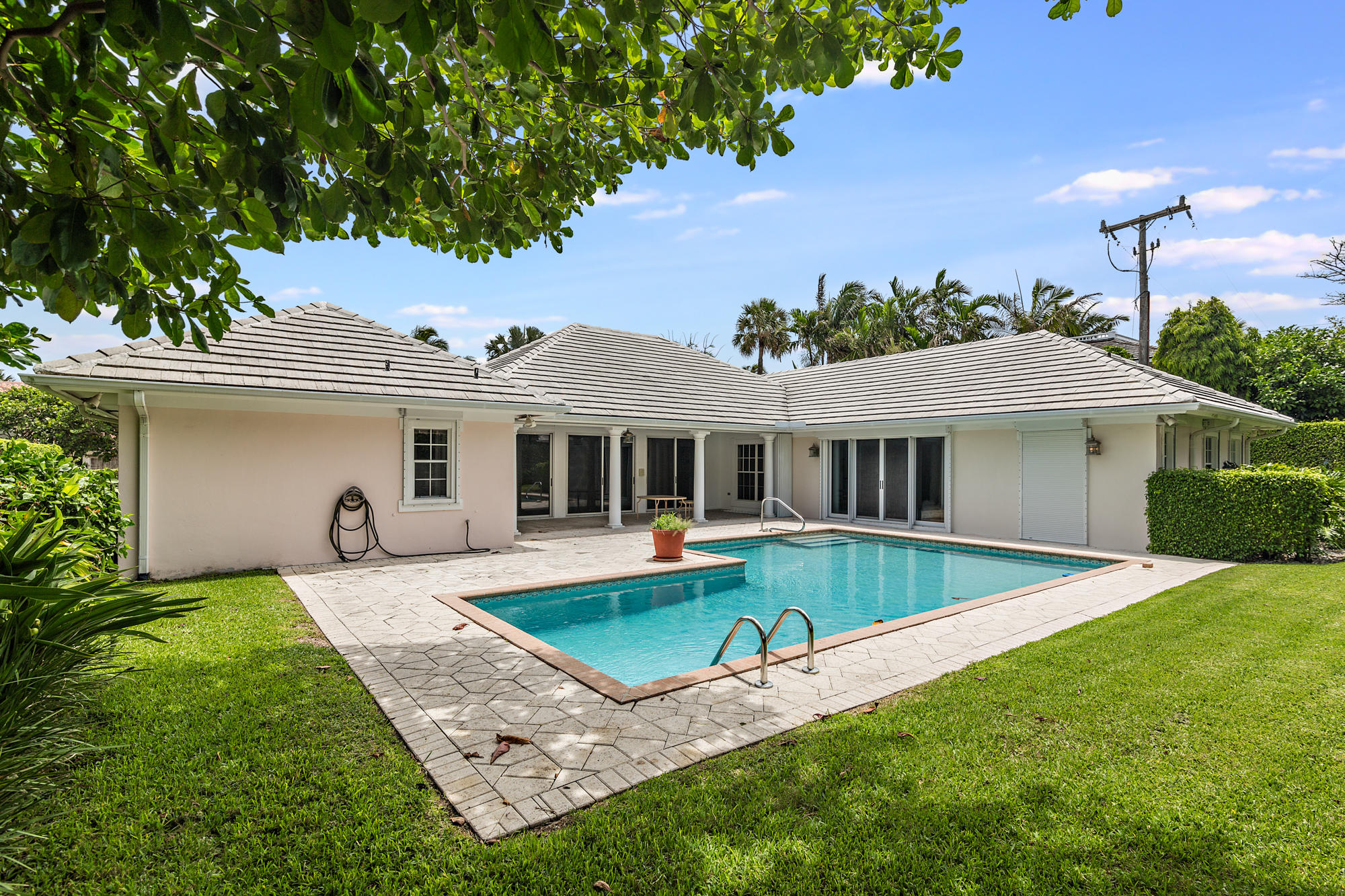 ADAMS - Residential