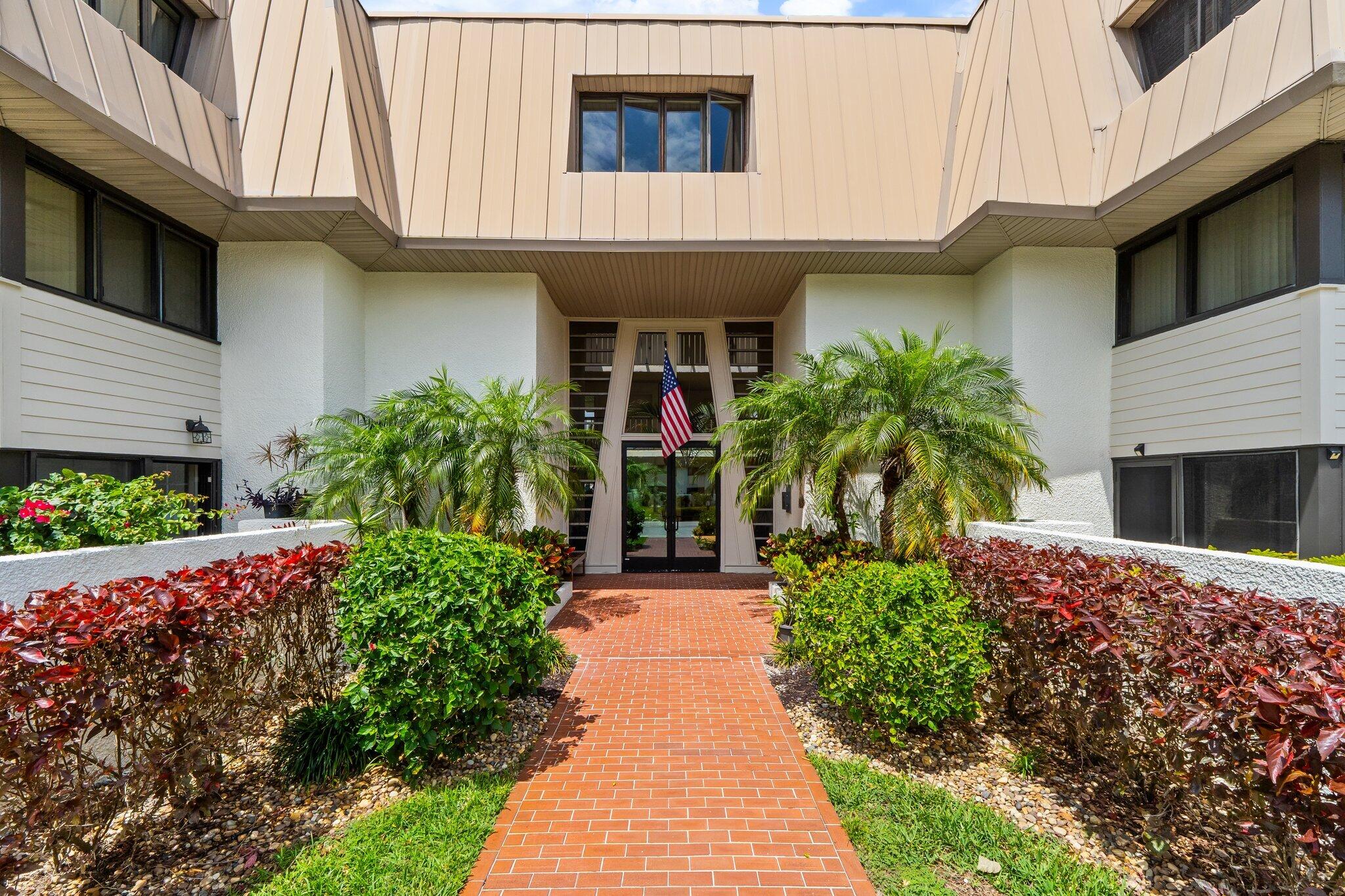 CONQUISTADOR CONDO - Residential