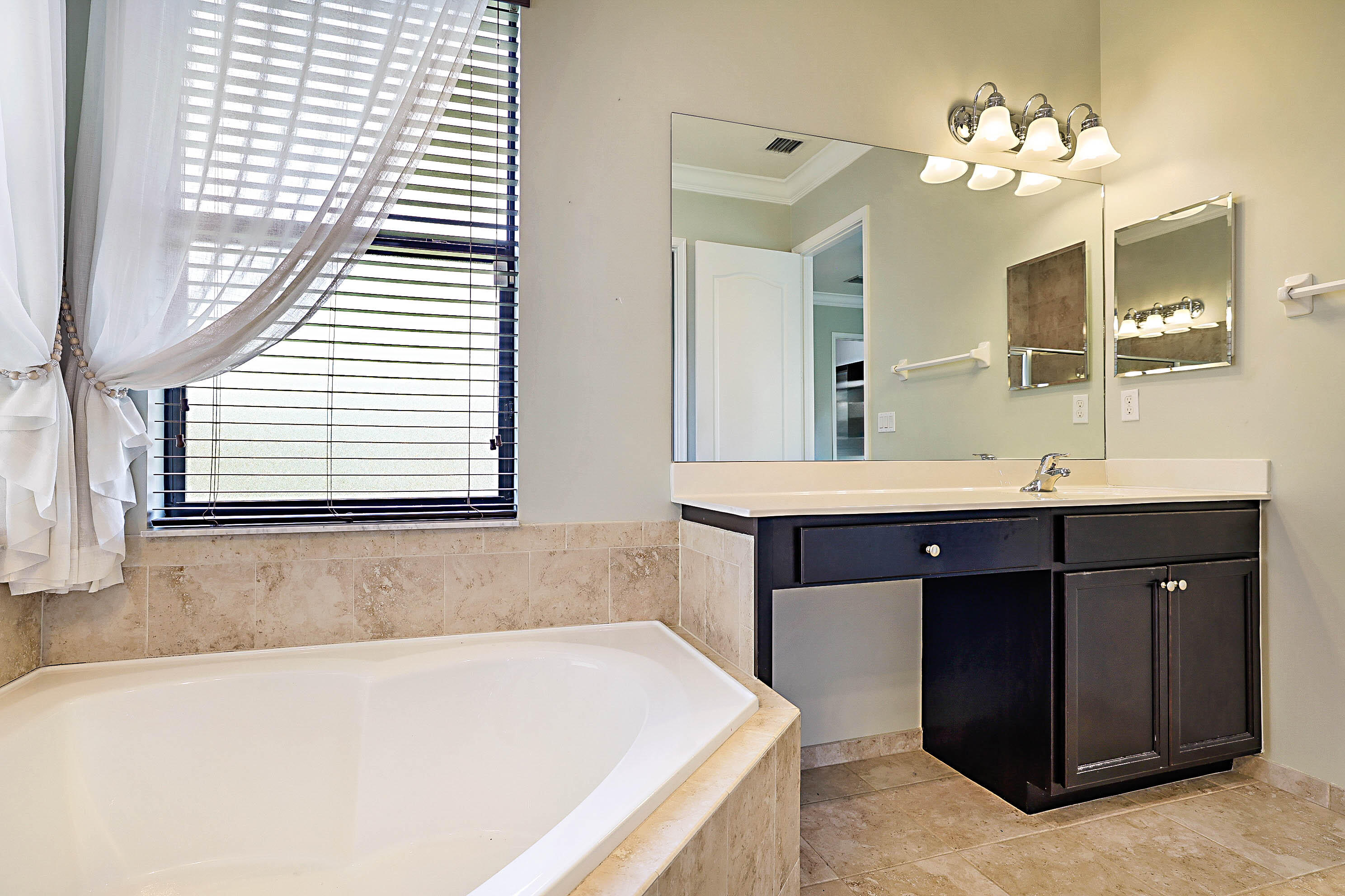 GULFSTREAM PRESERVE - Residential