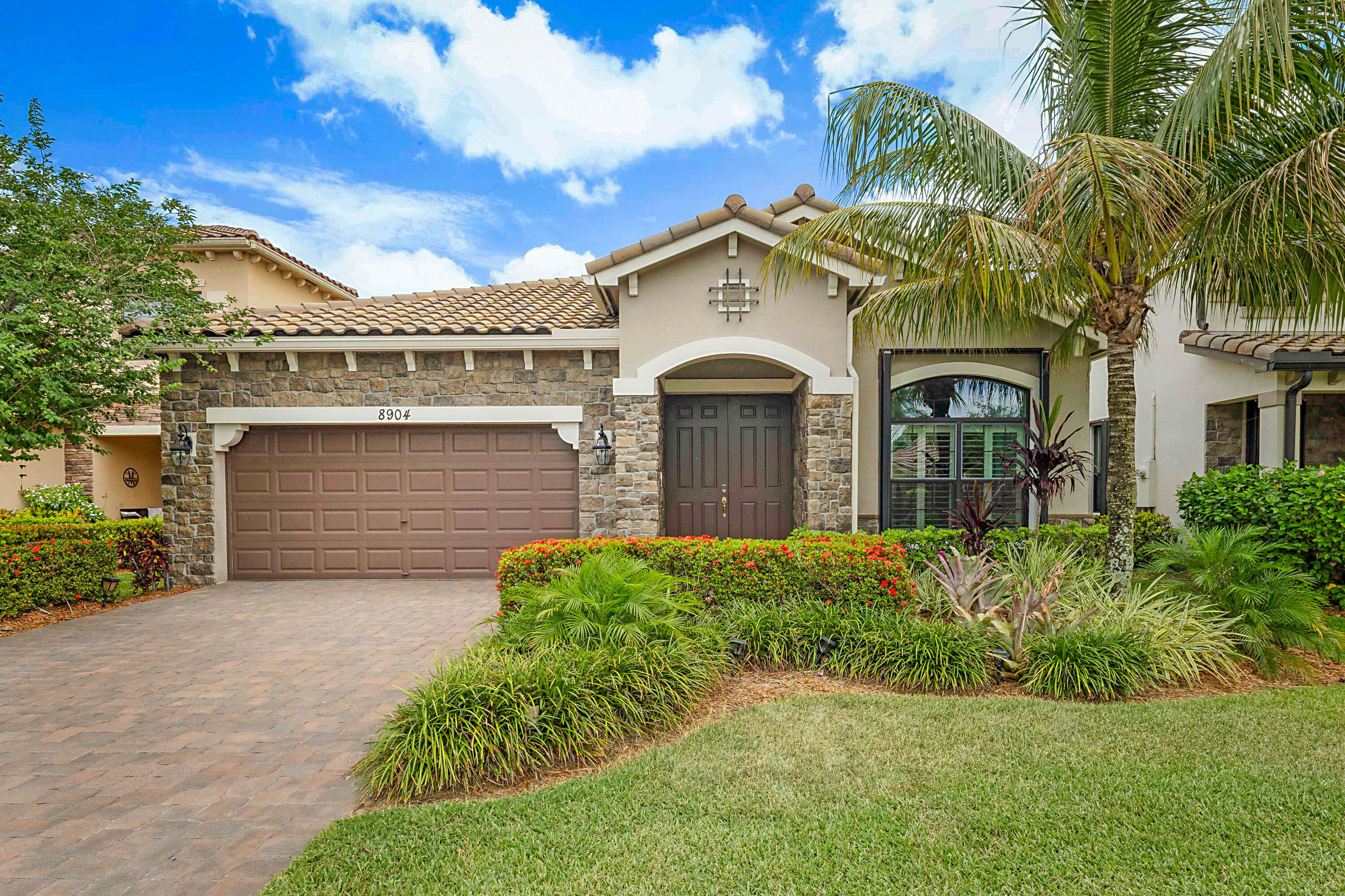 GULFSTREAM PRESERVE - Residential