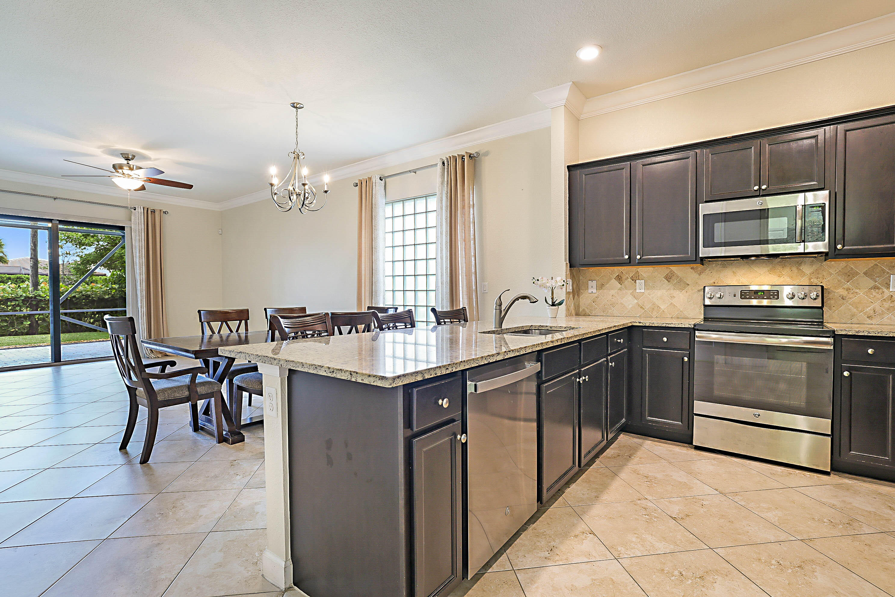 GULFSTREAM PRESERVE - Residential