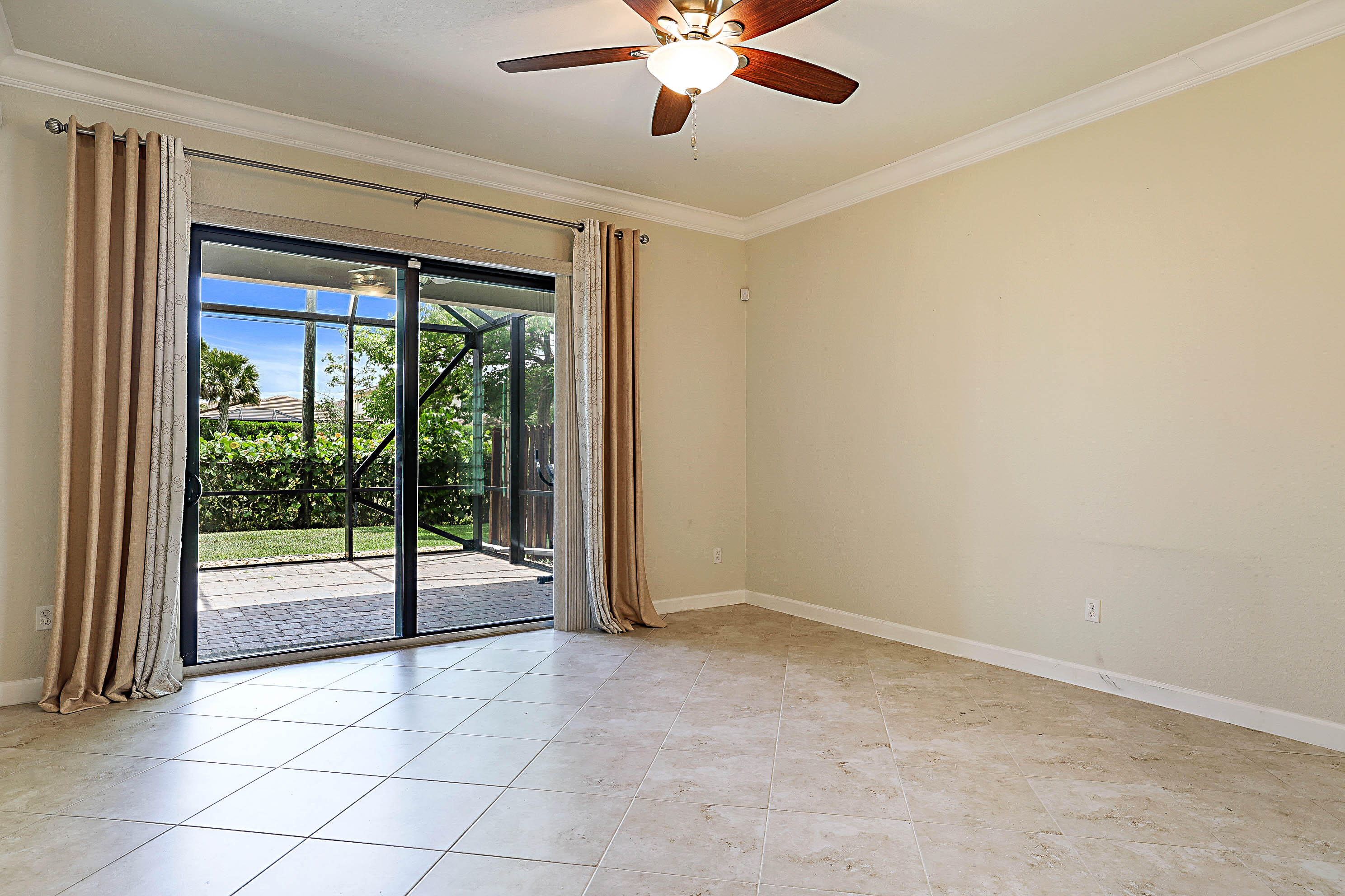GULFSTREAM PRESERVE - Residential