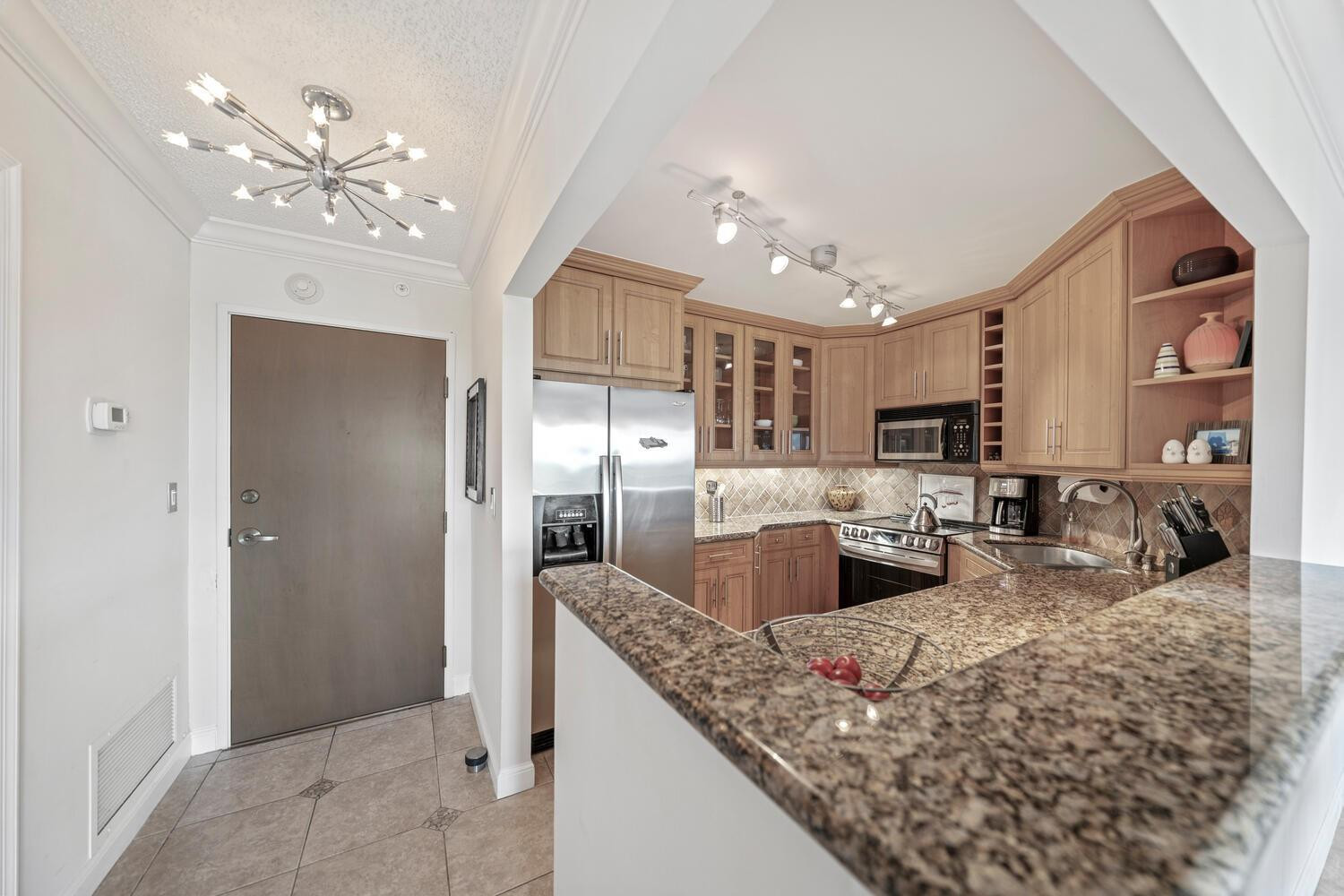 Essex Tower - Residential