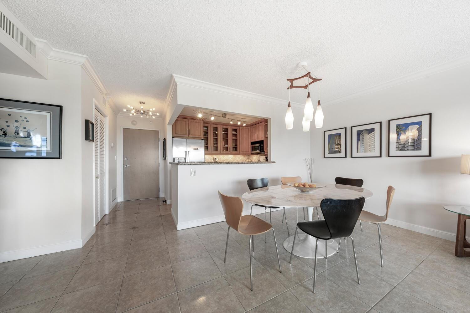 Essex Tower - Residential
