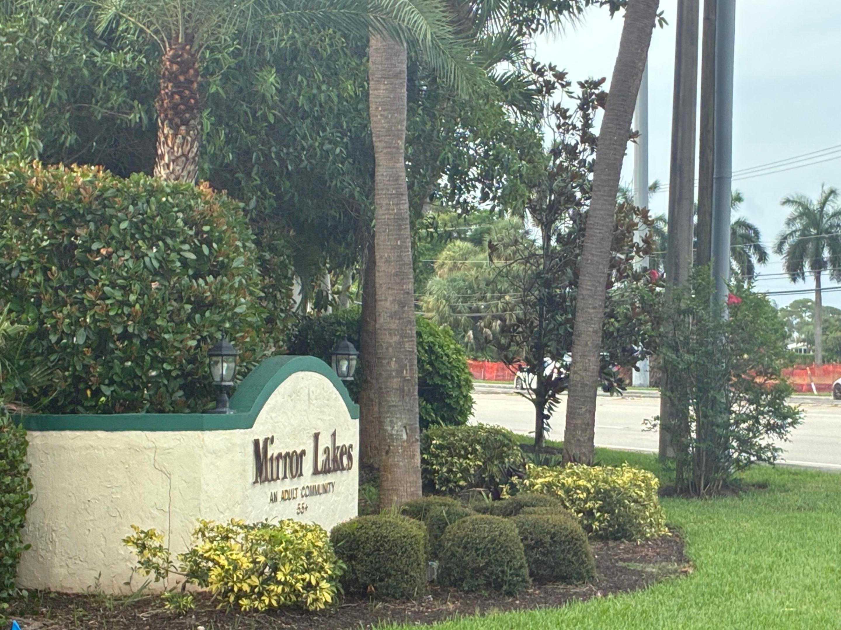 MIRROR LAKES 1 - Residential